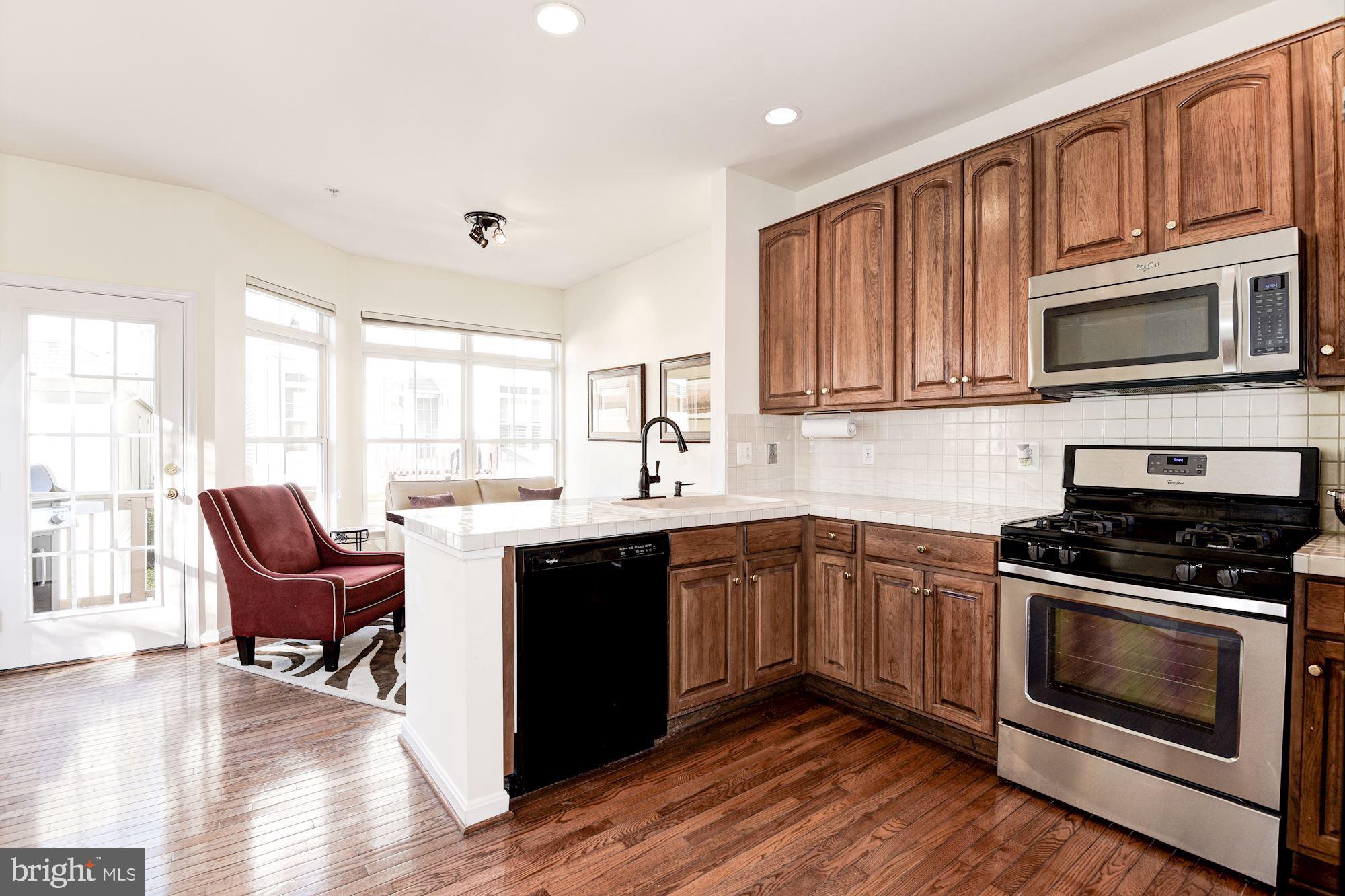 CAMERON STATION - Residential Lease