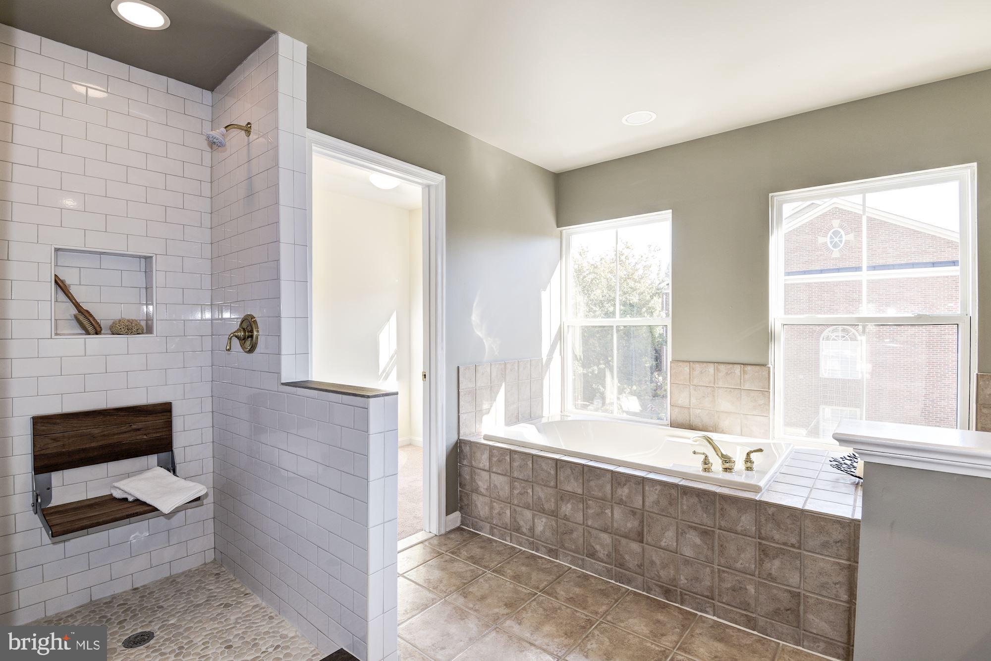 CAMERON STATION - Residential Lease