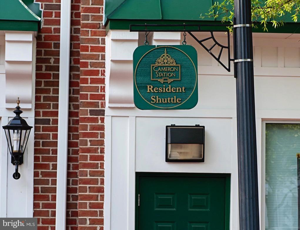 CAMERON STATION - Residential Lease