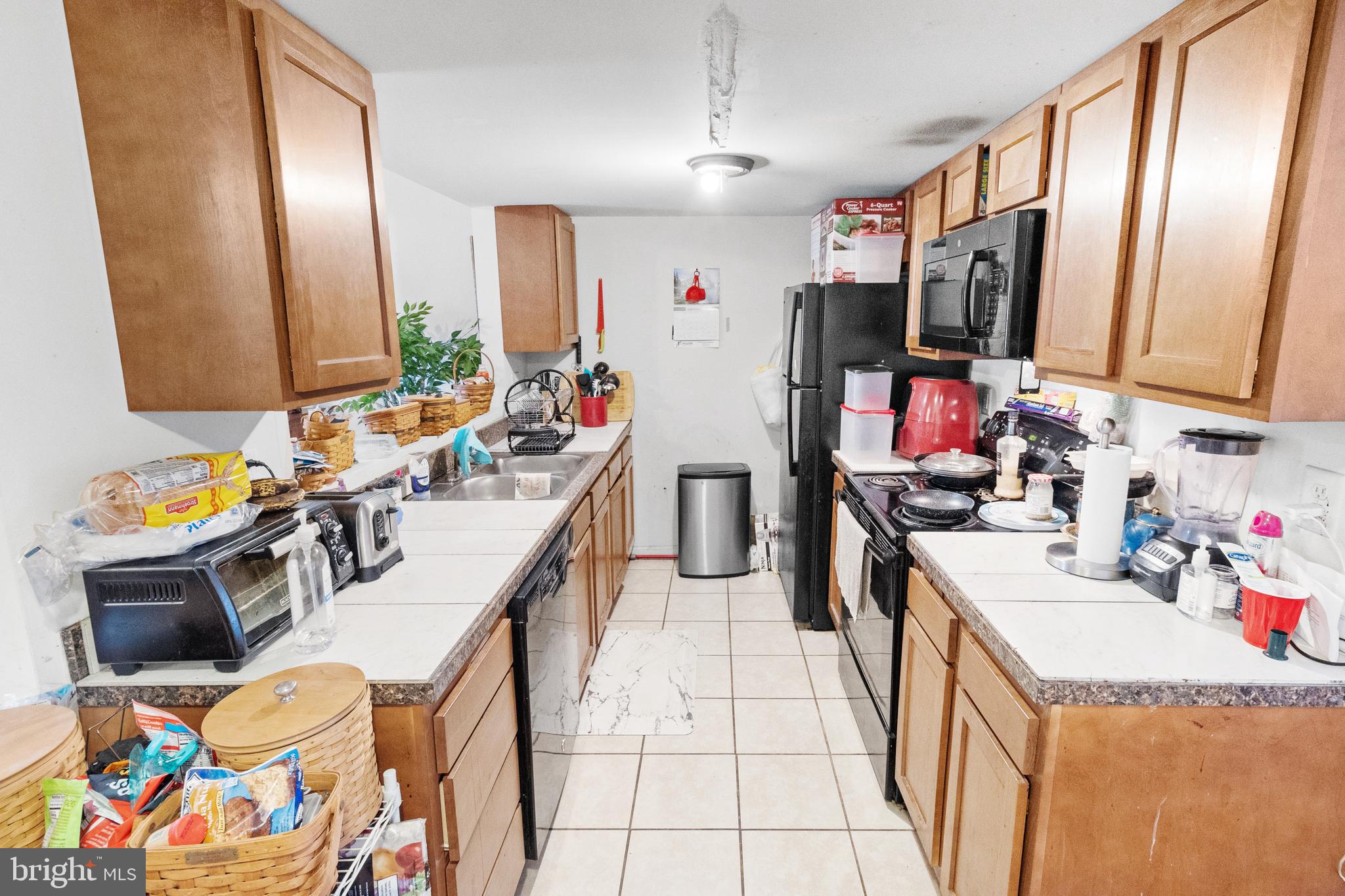 TABLER STATION MANOR - Residential