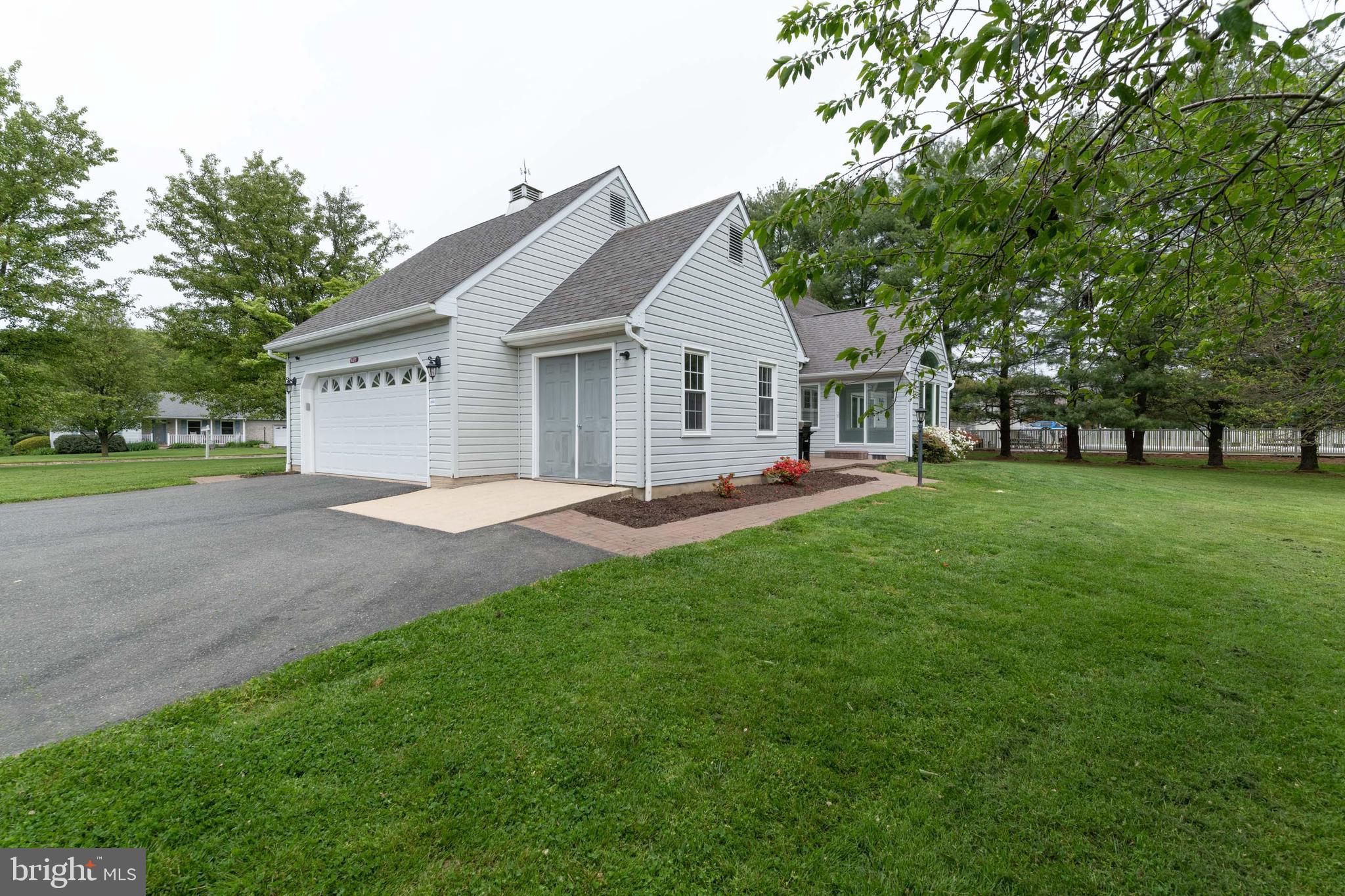 MEADOW STREAM - Residential