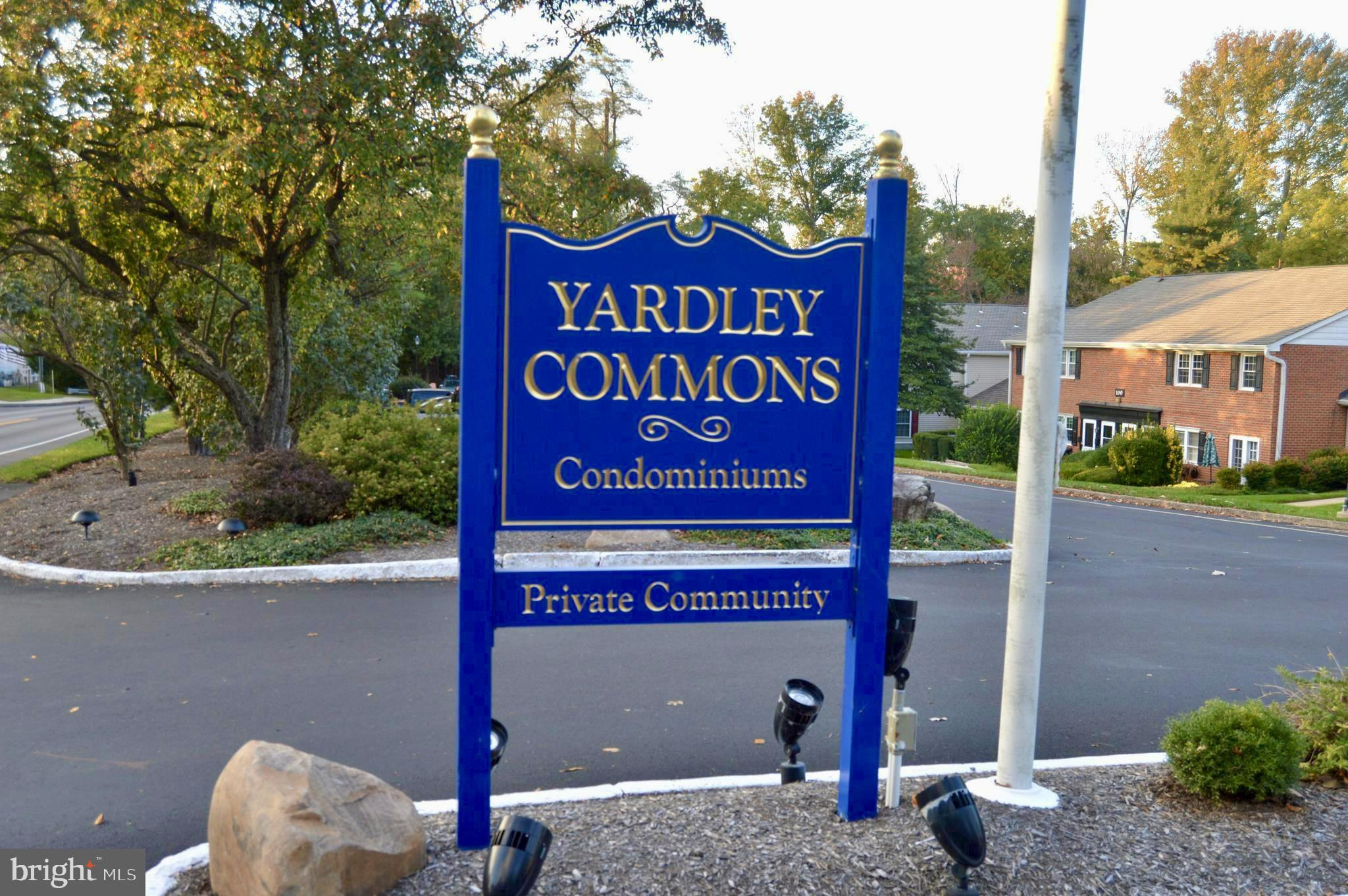 YARDLEY COMMONS - Residential