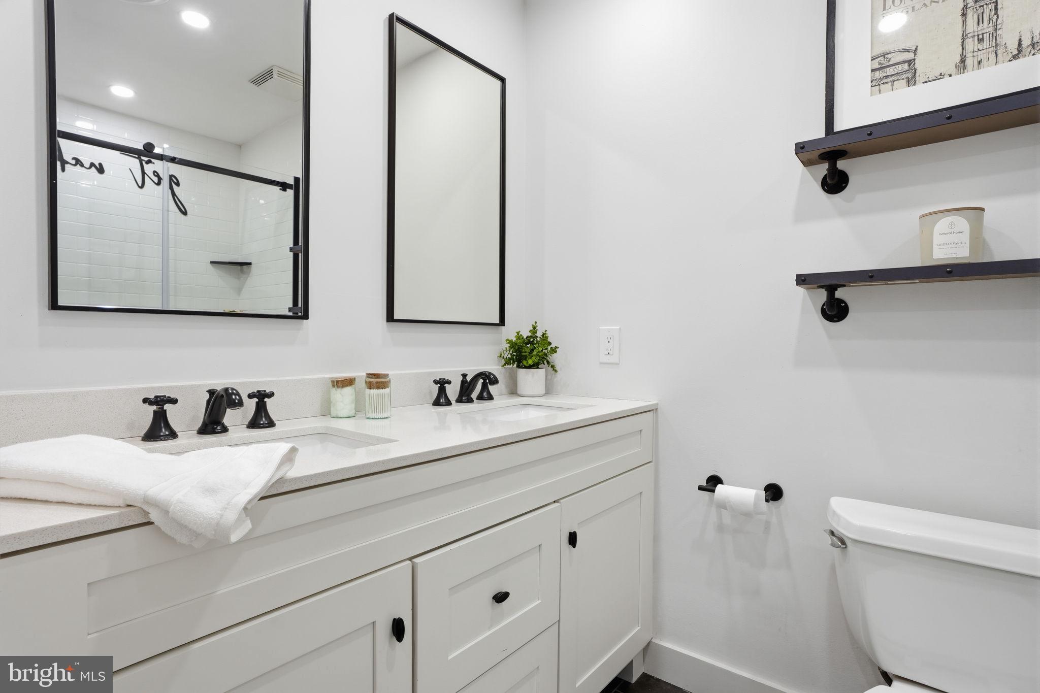 YARDLEY COMMONS - Residential