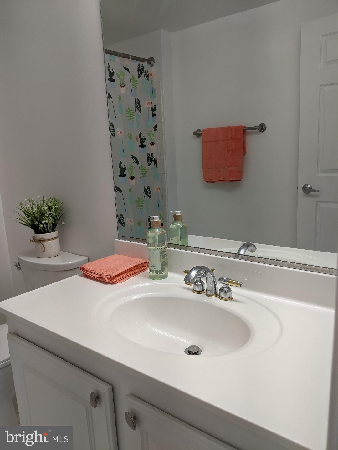 PIERSIDE AT HARBORVIEW - Residential