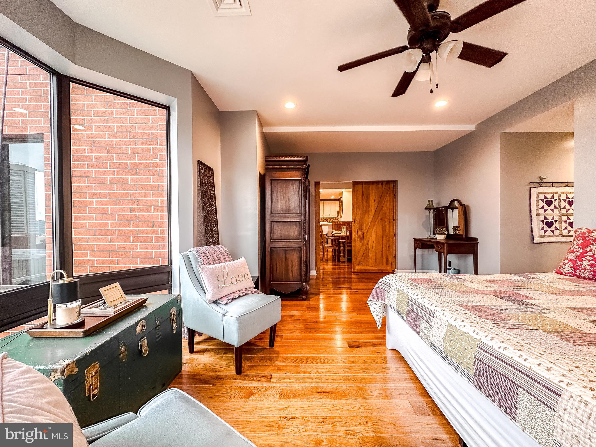 INNER HARBOR - Residential