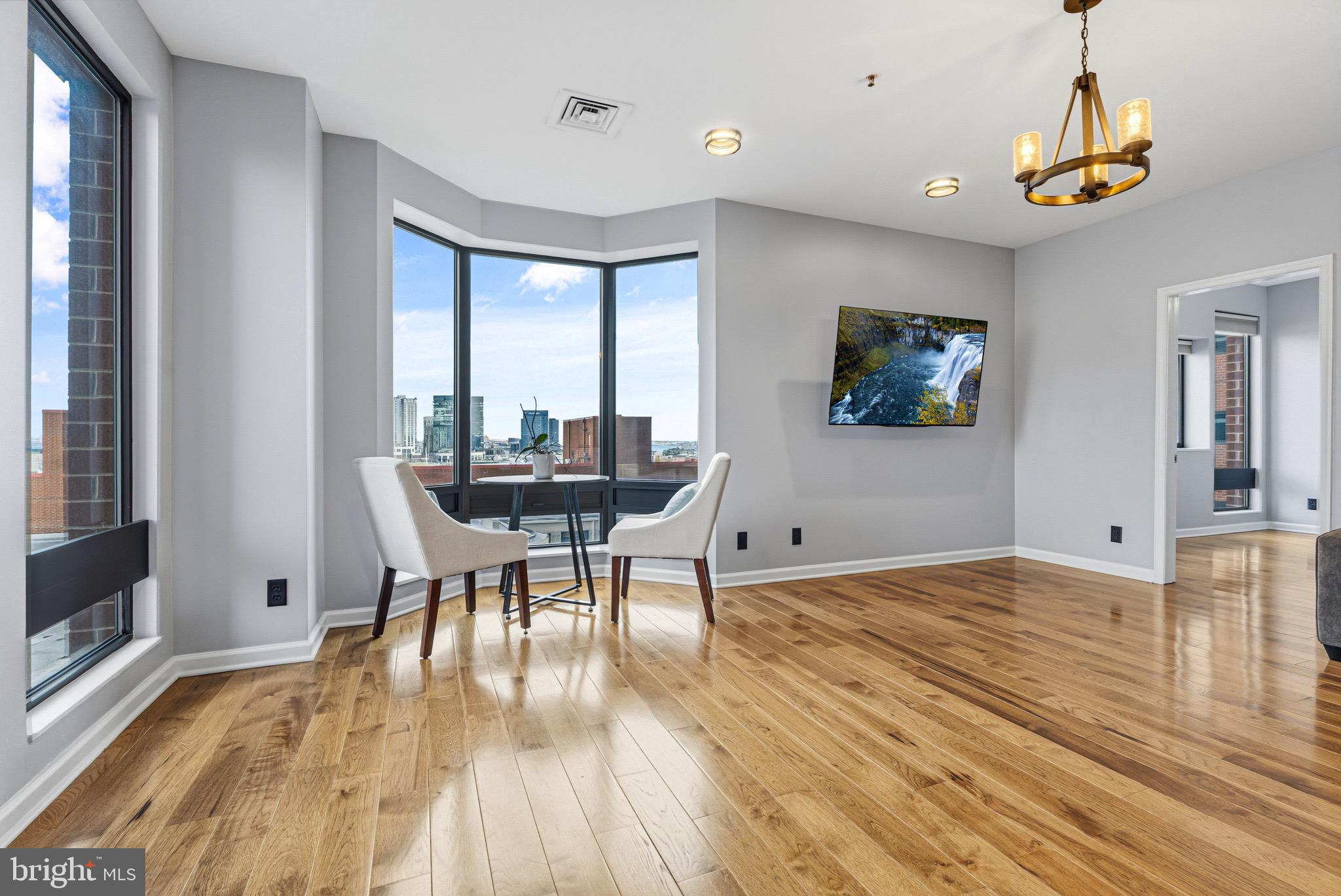 INNER HARBOR - Residential