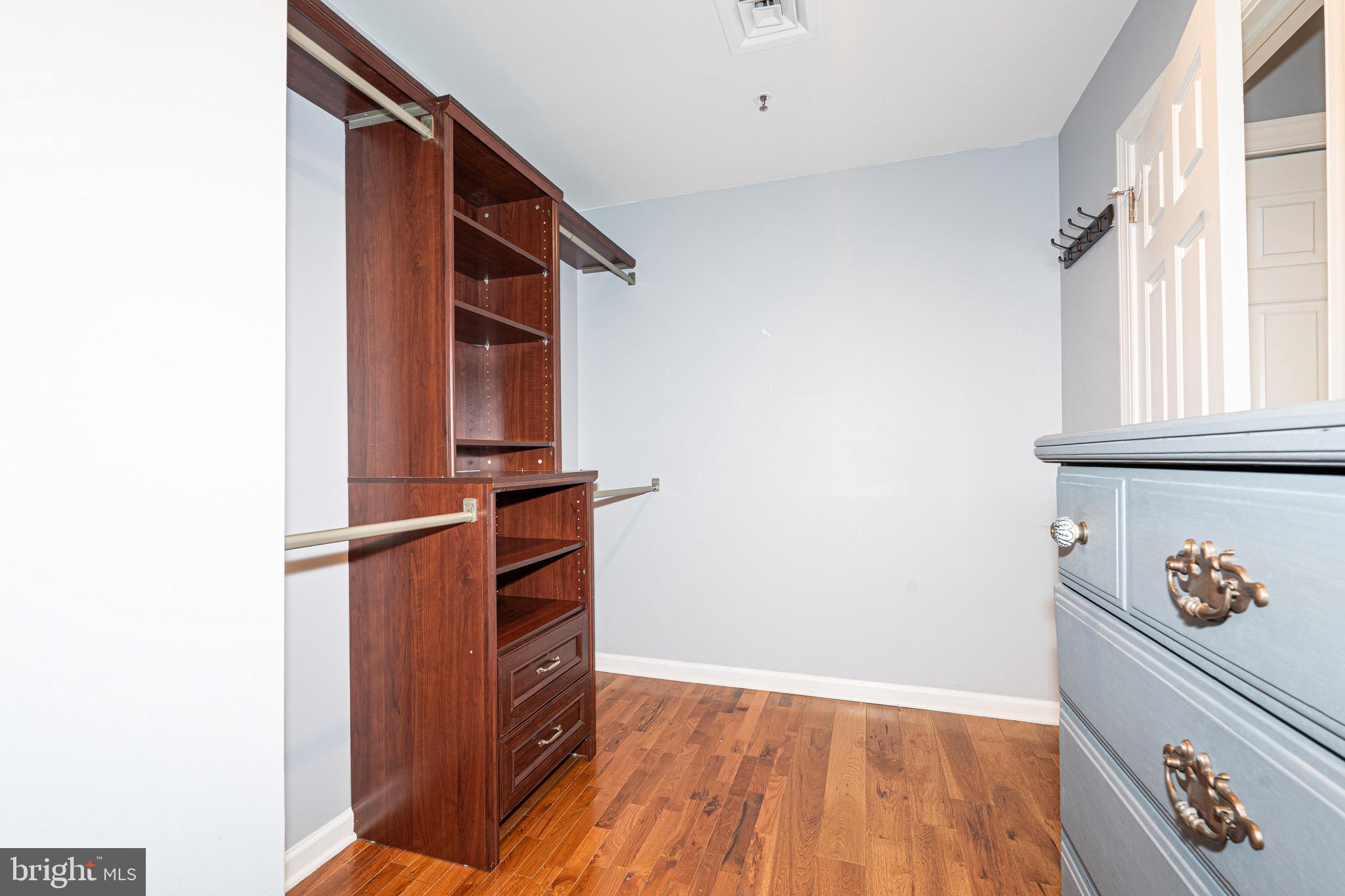 INNER HARBOR - Residential