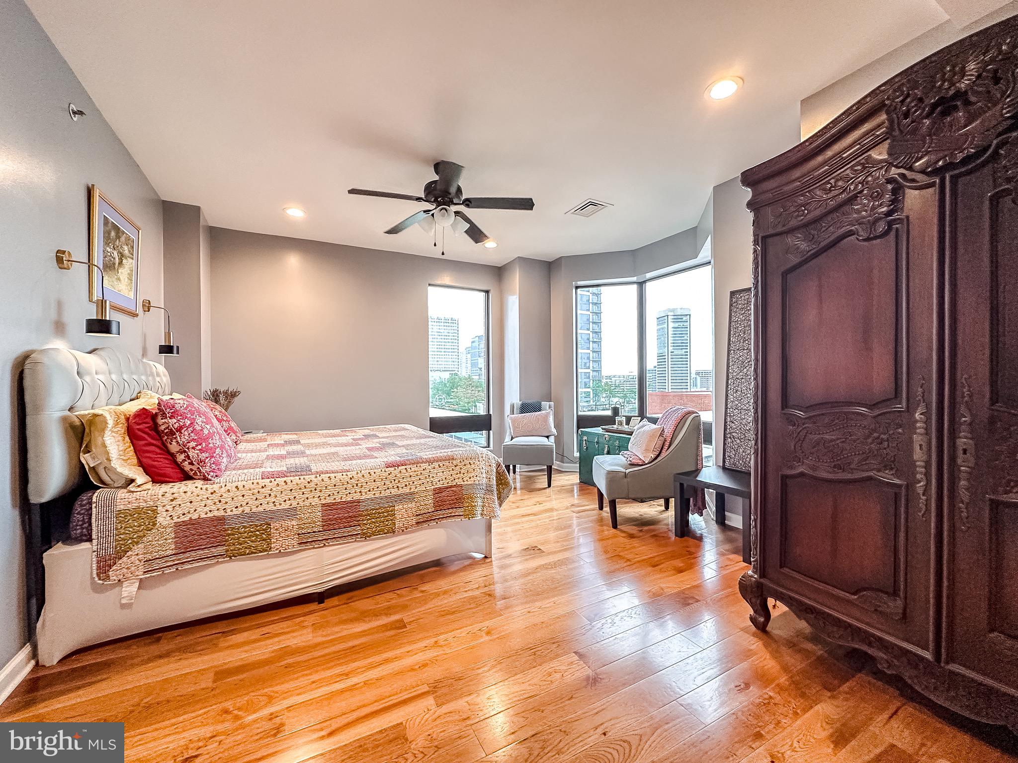 INNER HARBOR - Residential