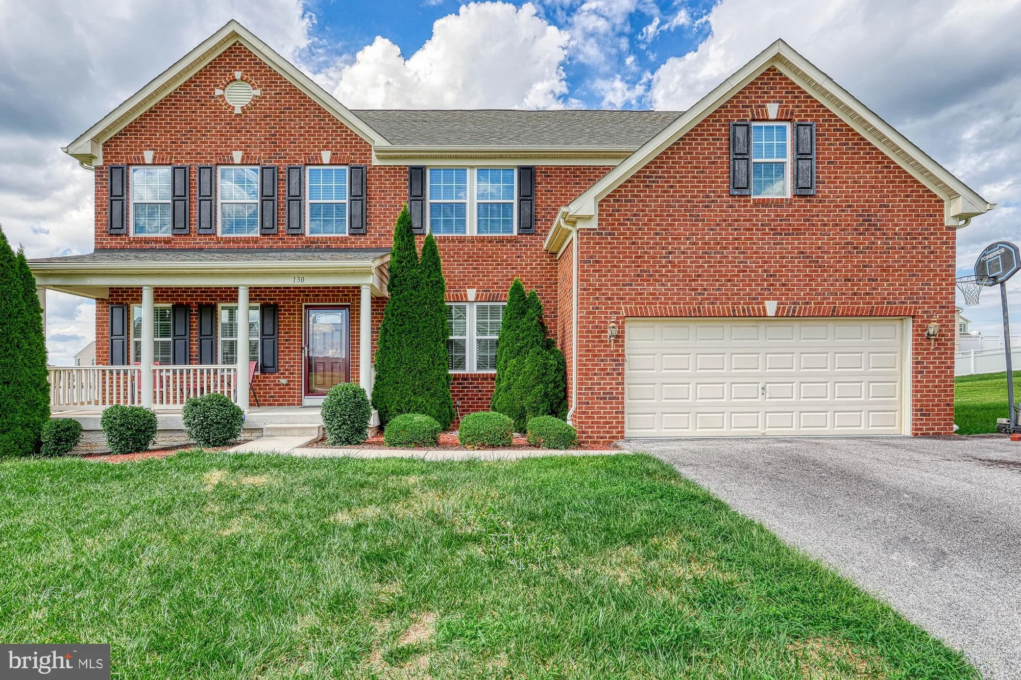 130 Louvain Drive, Hanover, PA 17331