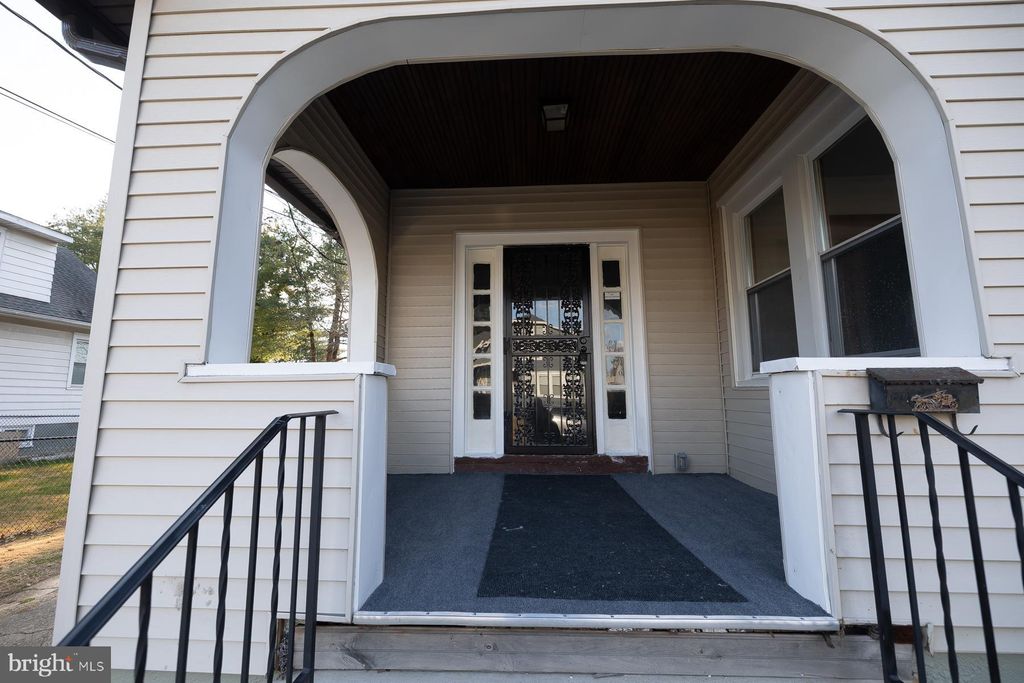 Photo of 2117 Scovel Avenue, PENNSAUKEN, NJ 08110 (MLS # NJCD2107166)