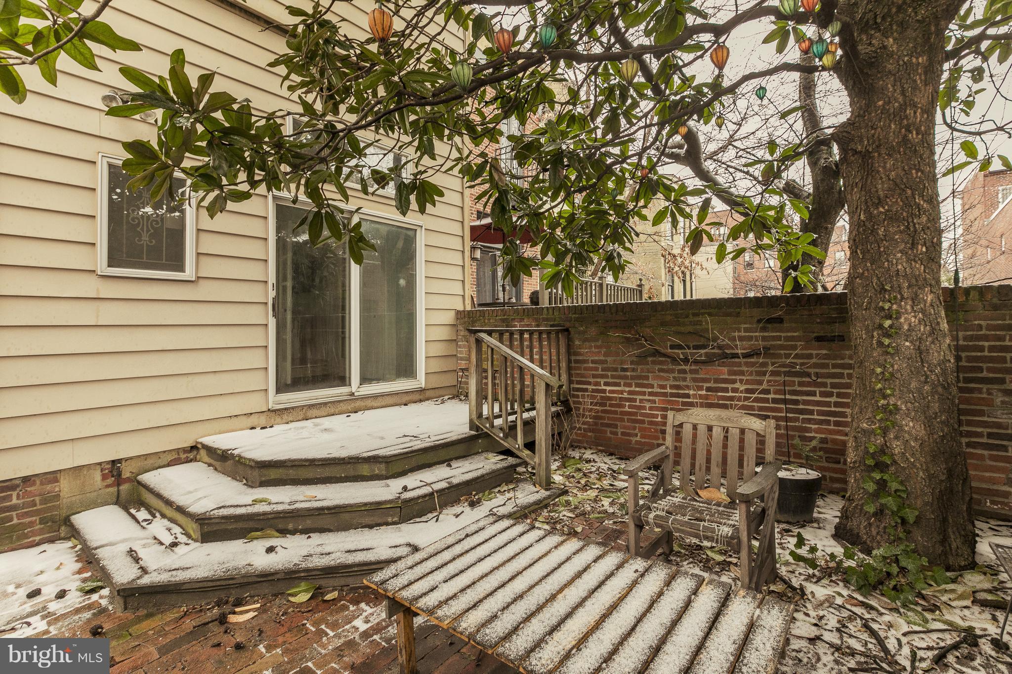 BOLTON HILL HISTORIC DISTRICT - Residential Income