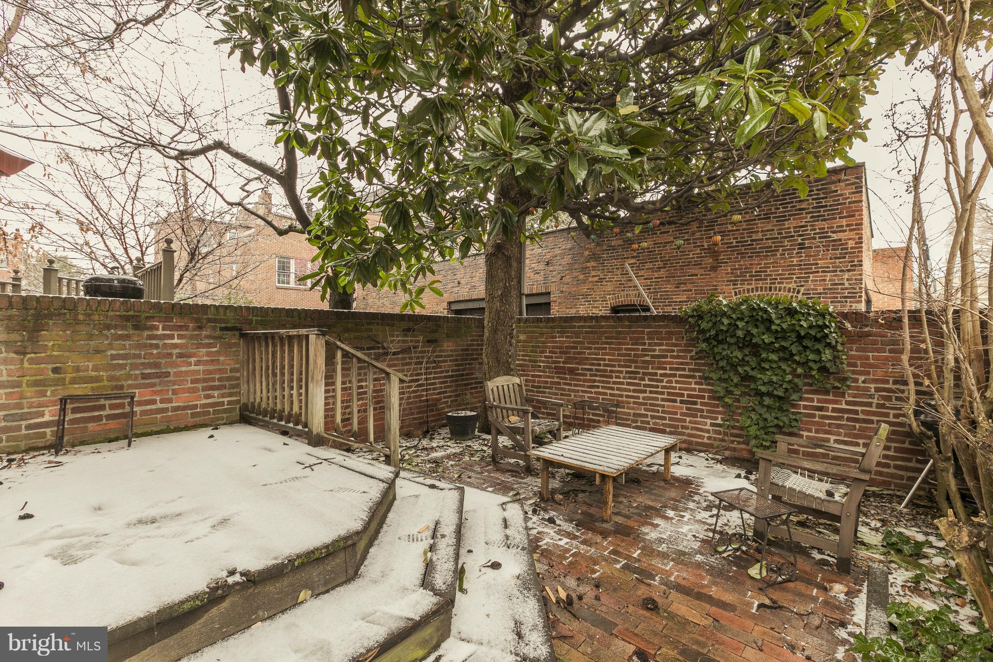 BOLTON HILL HISTORIC DISTRICT - Residential Income