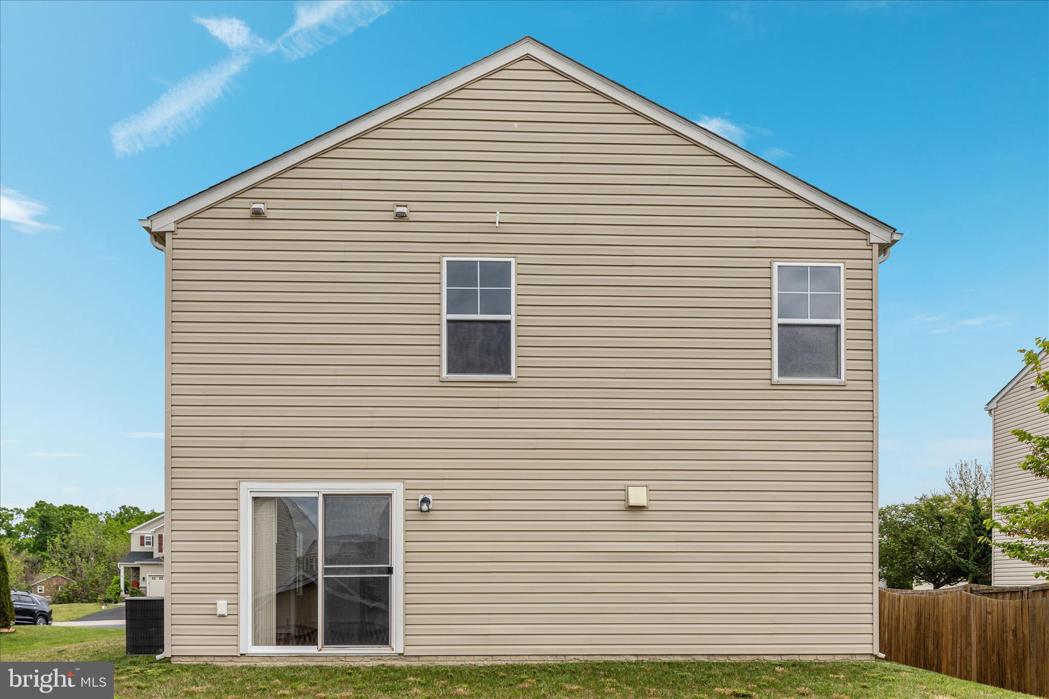 MEADOWS EDGE - Residential