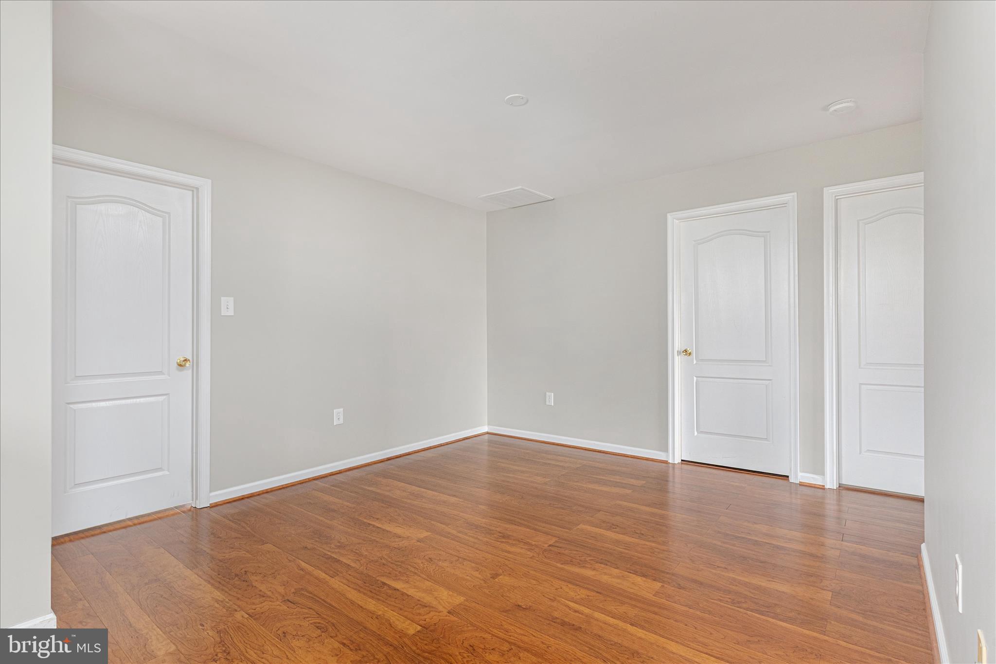 MEADOWS EDGE - Residential