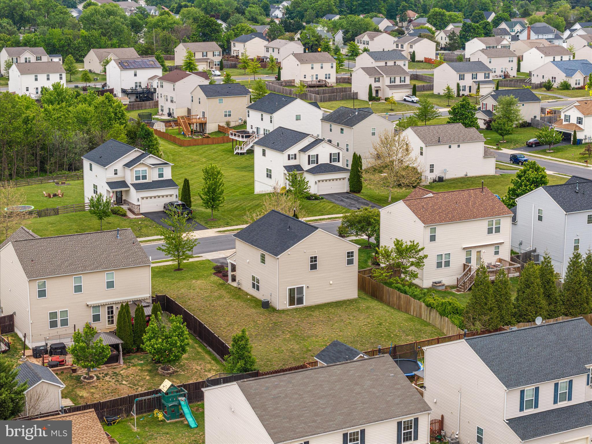 MEADOWS EDGE - Residential