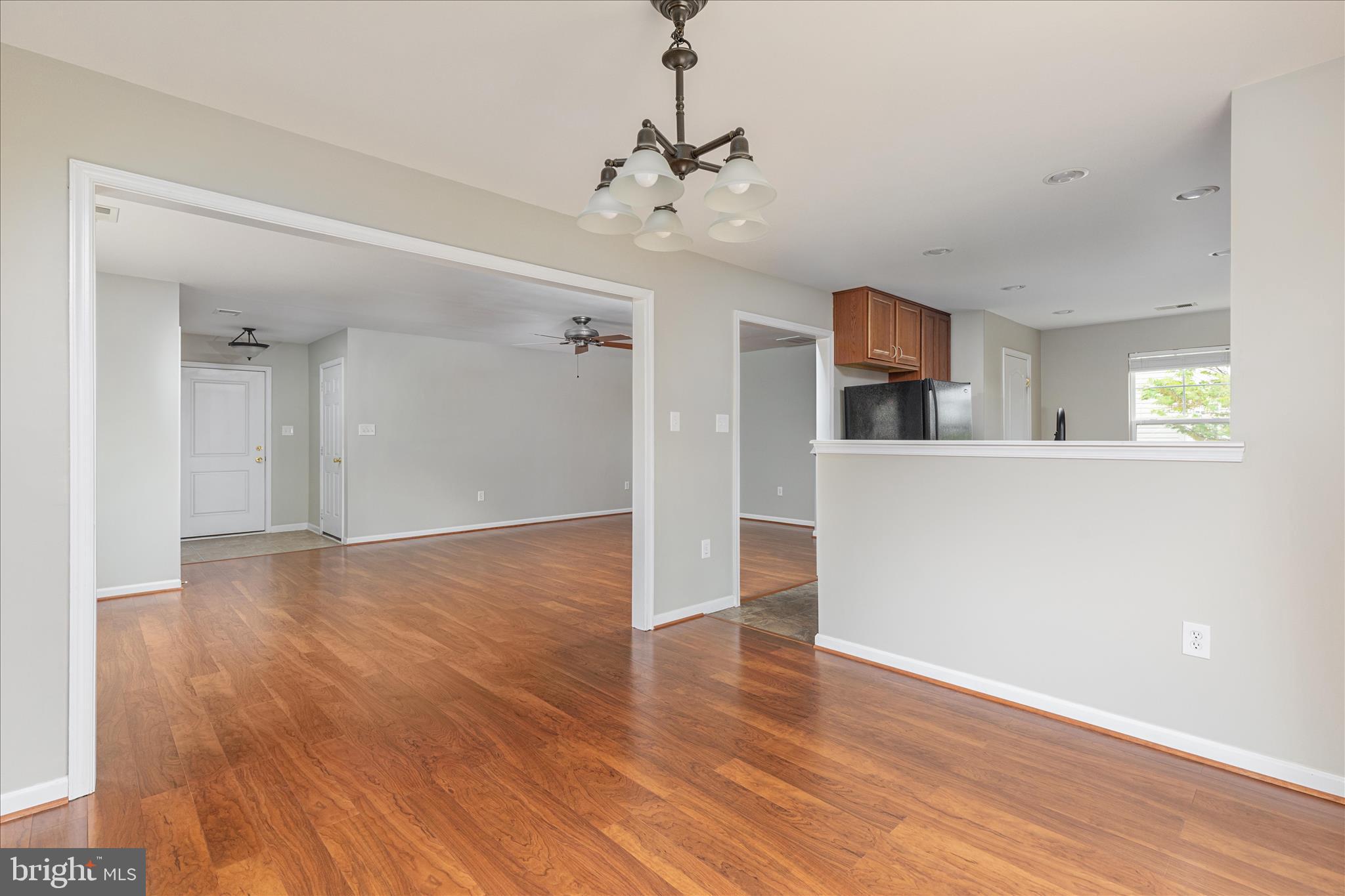 MEADOWS EDGE - Residential