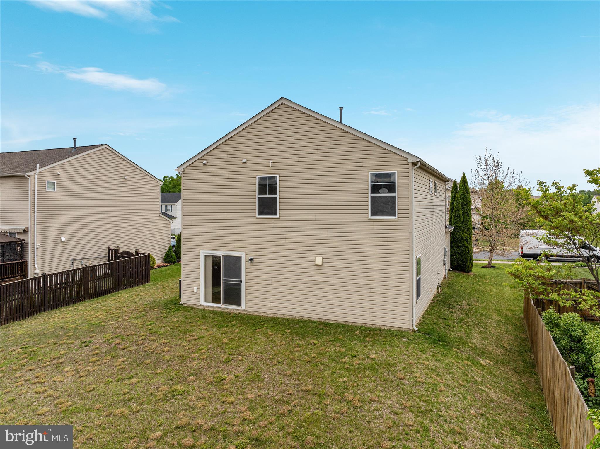 MEADOWS EDGE - Residential