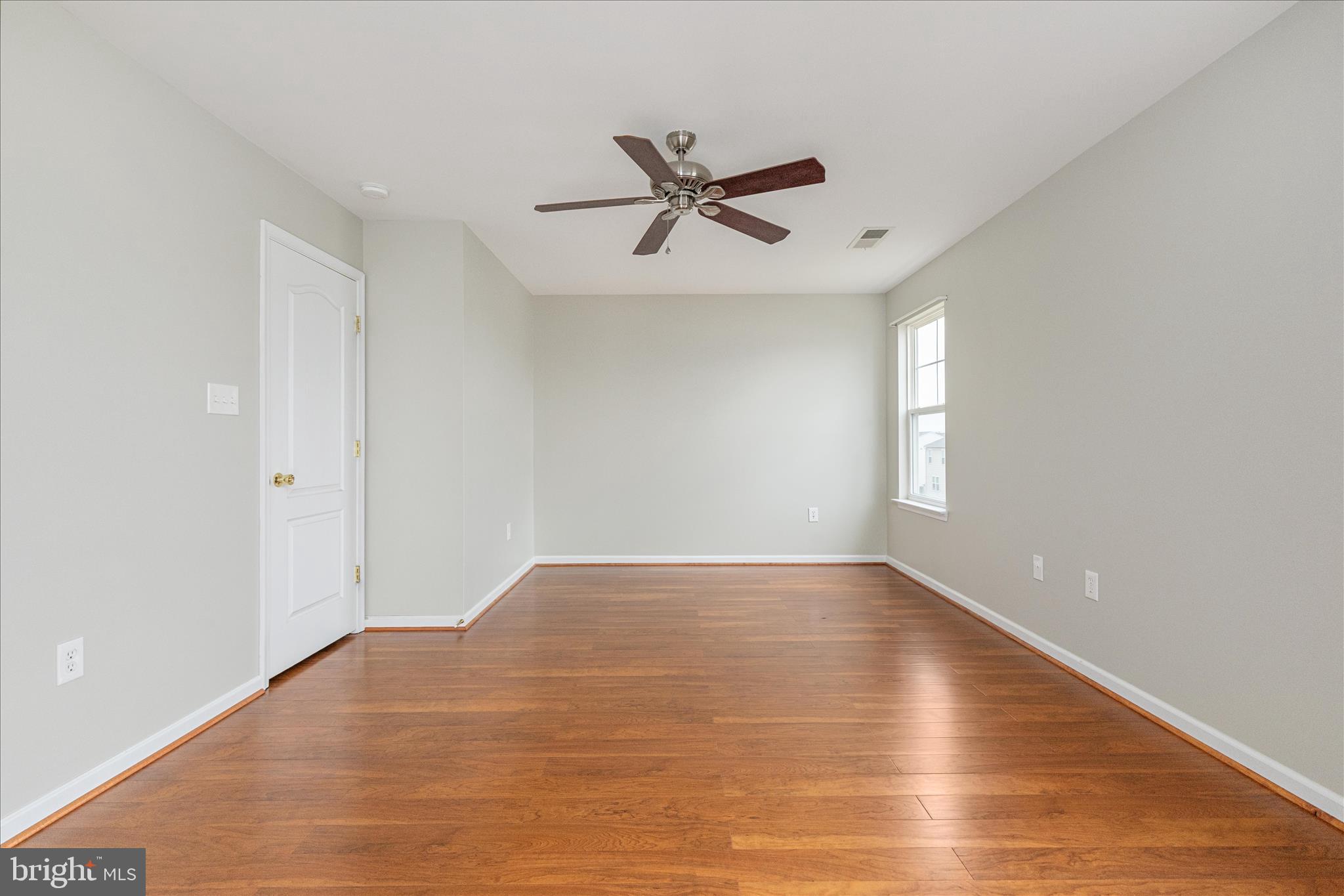 MEADOWS EDGE - Residential