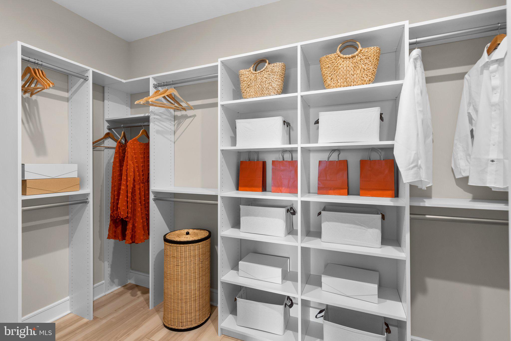 GLENMORE FARM - Residential