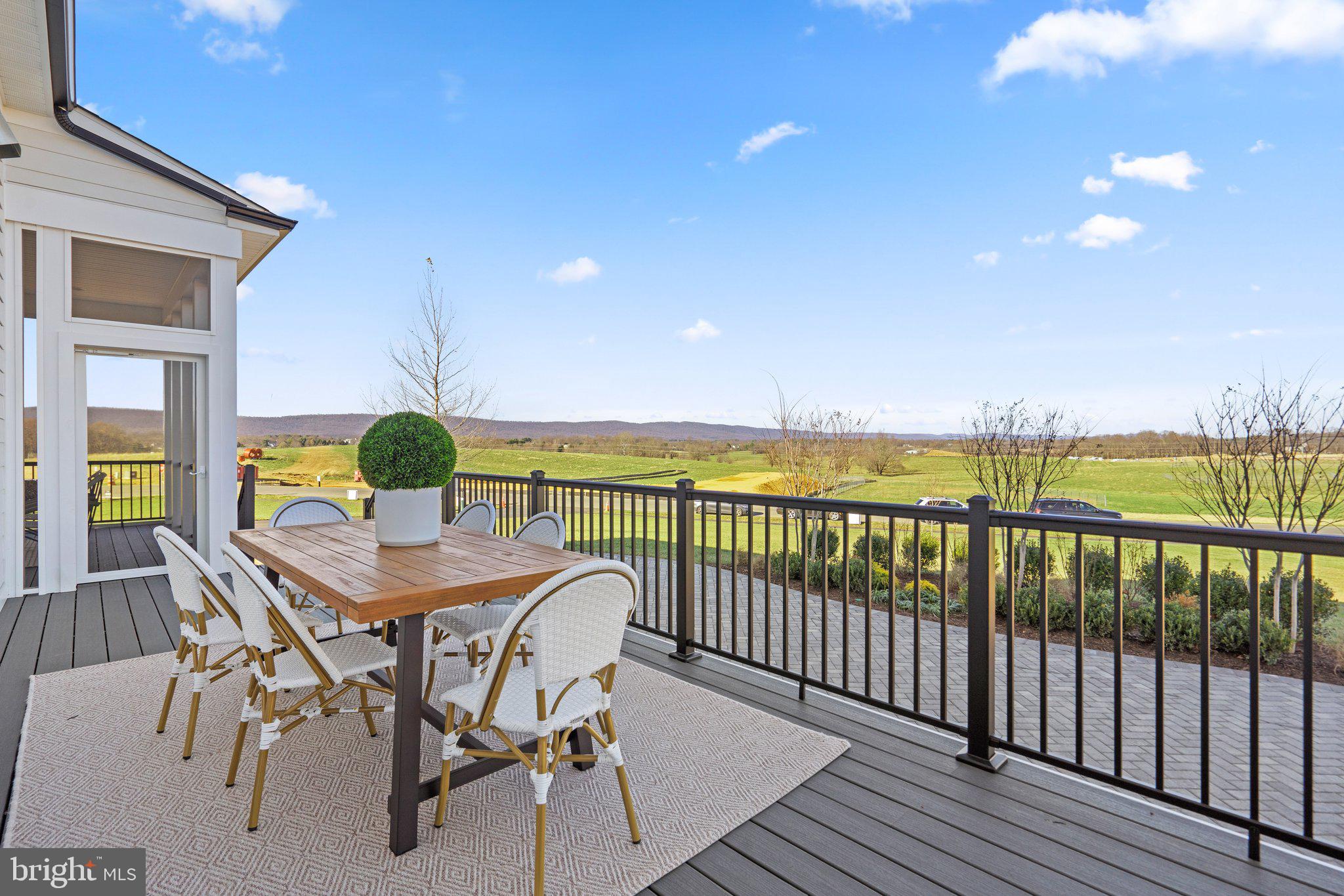 GLENMORE FARM - Residential