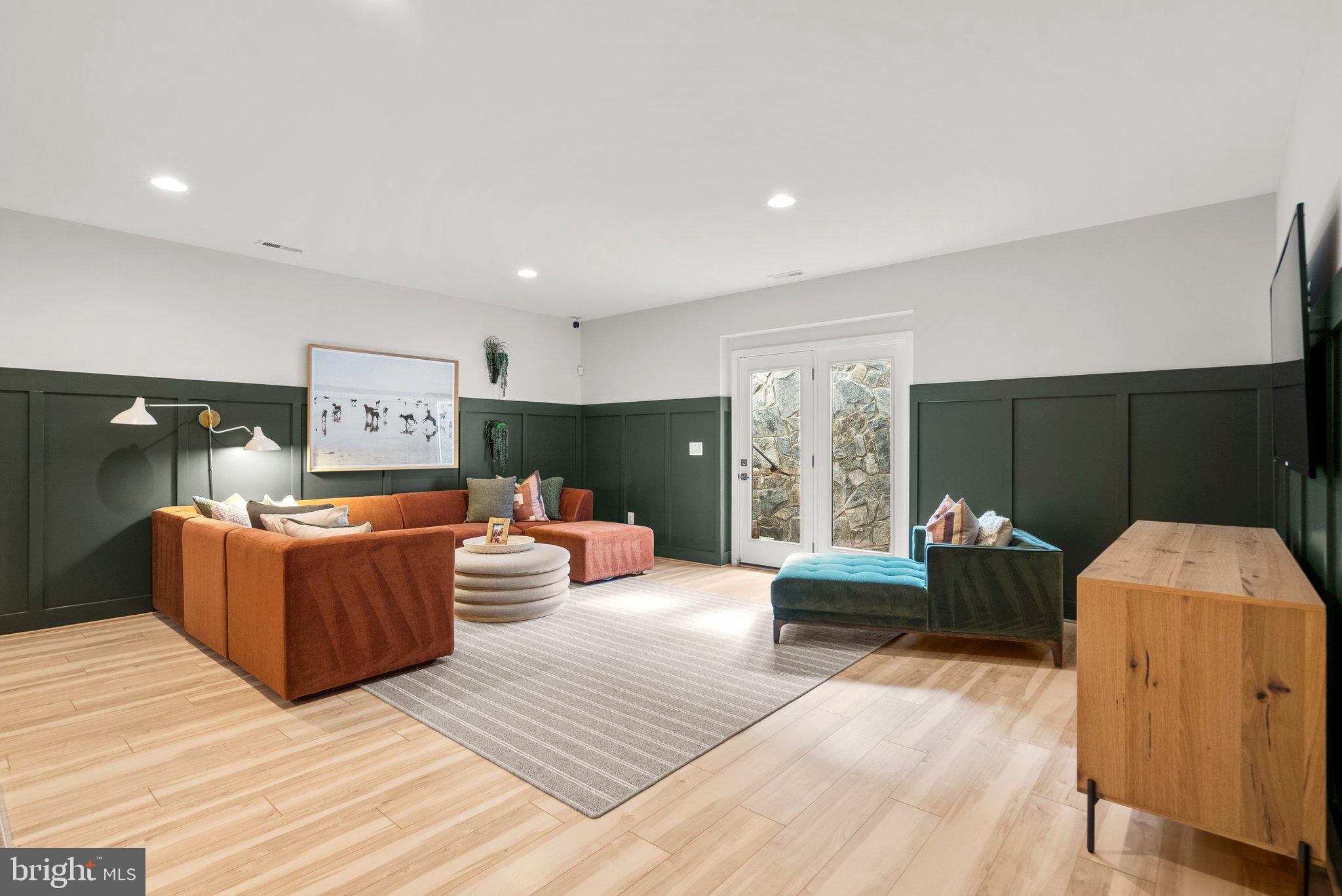 GLENMORE FARM - Residential