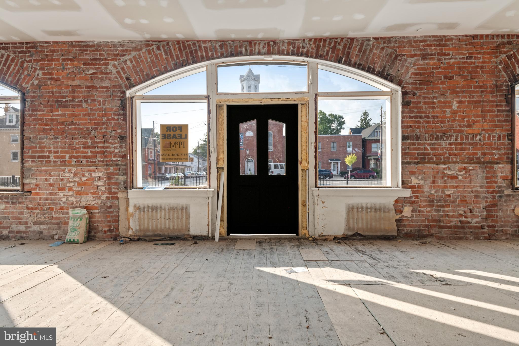 55 MARKET SQUARE