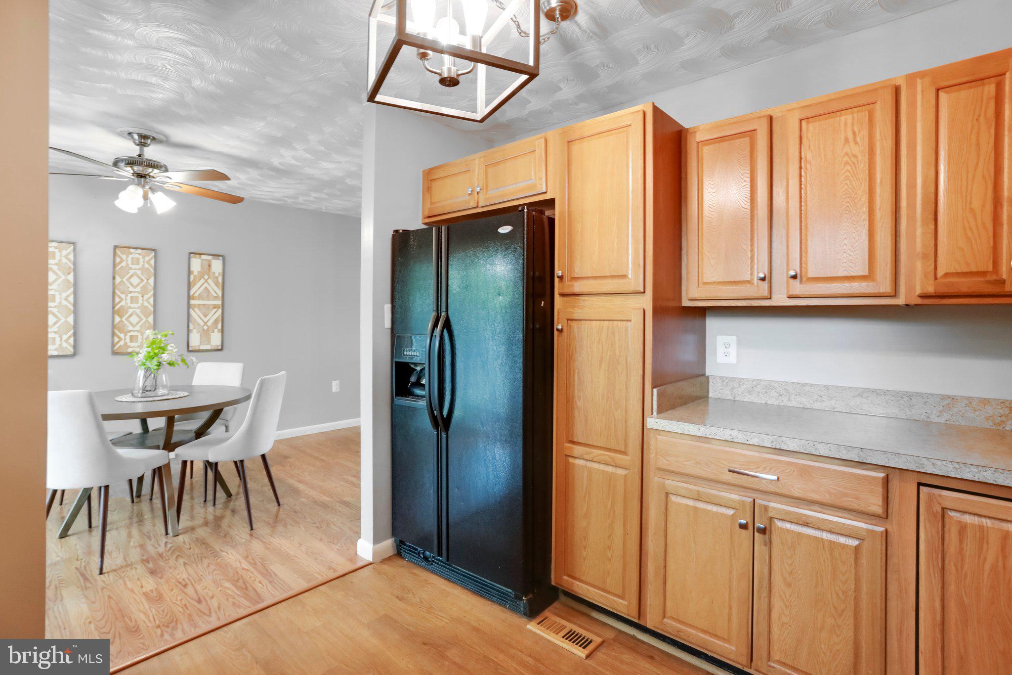 WALNUT GROVE - Residential