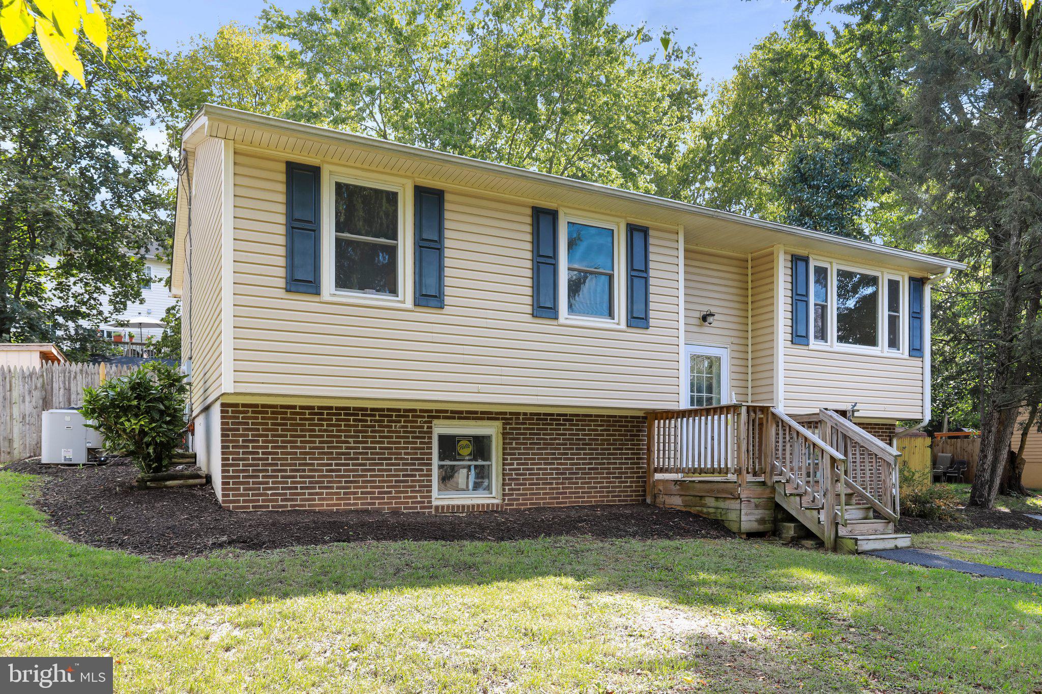 WALNUT GROVE - Residential