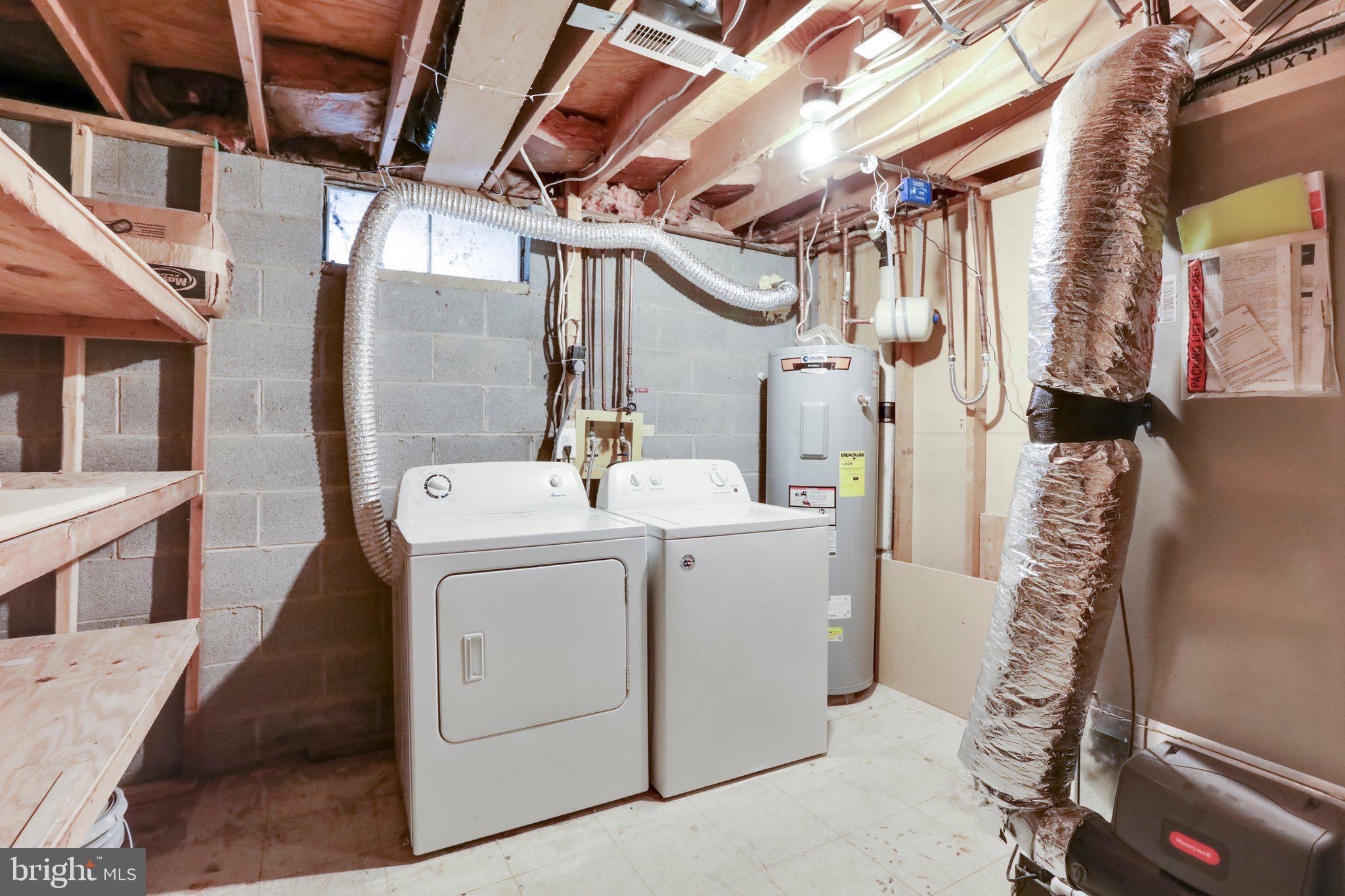 WALNUT GROVE - Residential