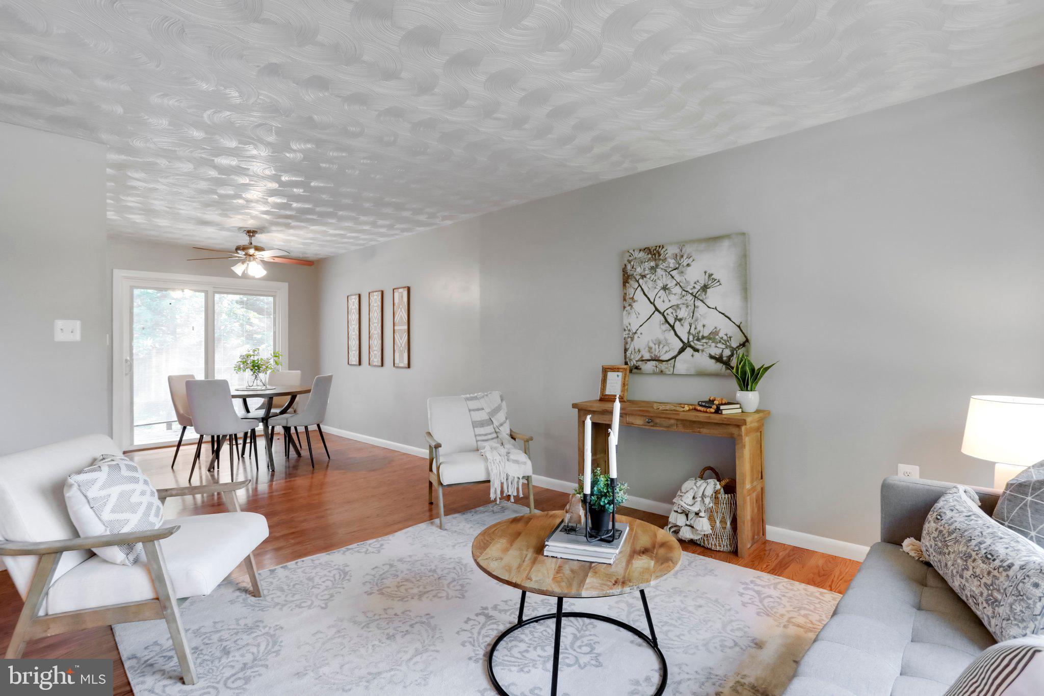 WALNUT GROVE - Residential