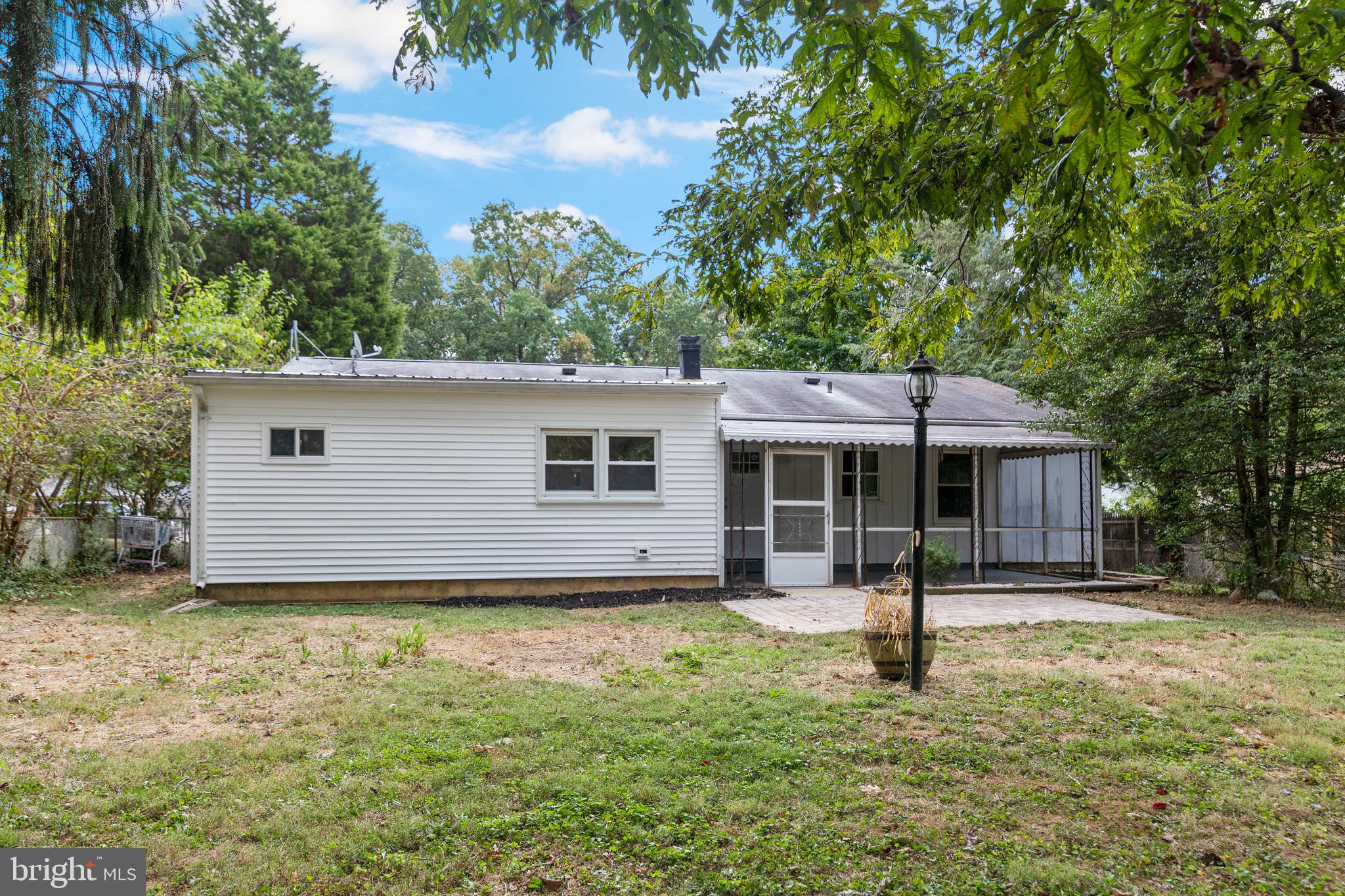 SUBURBIA - Residential