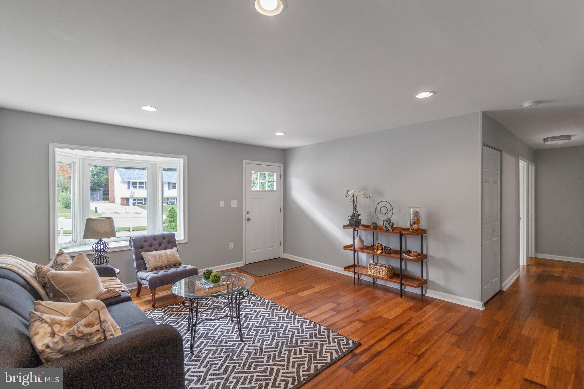 SUBURBIA - Residential