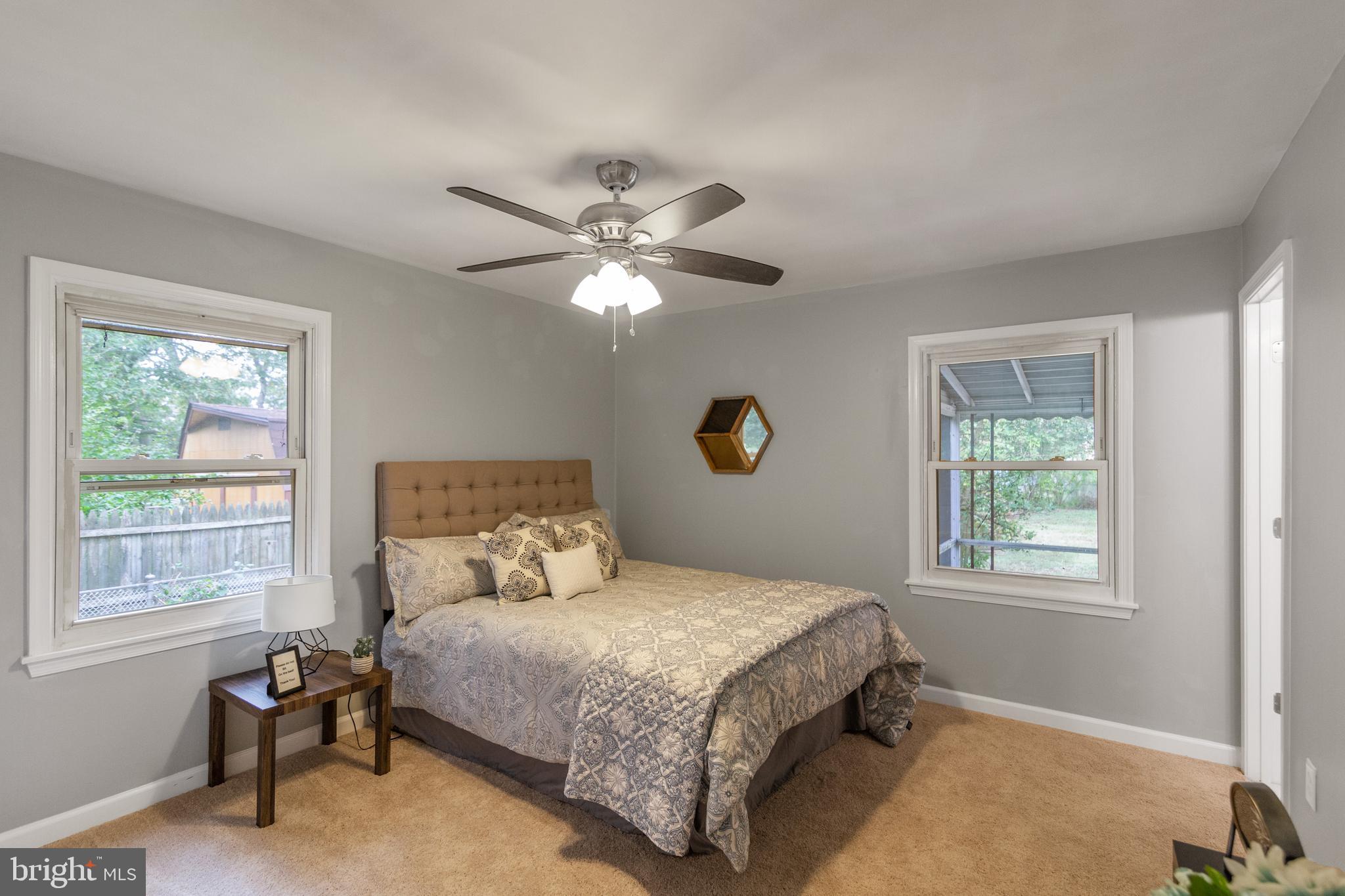 SUBURBIA - Residential