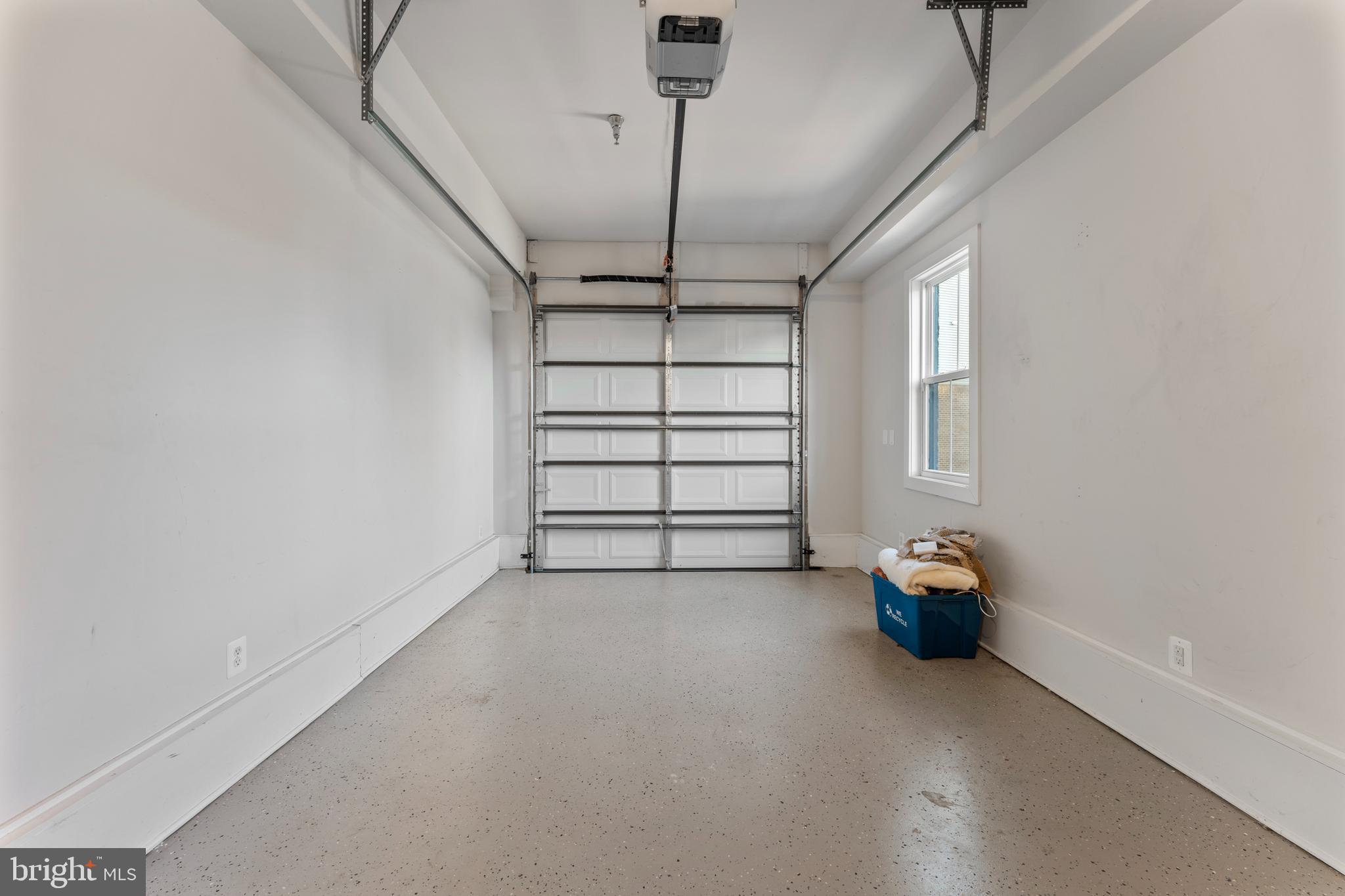 WATERVIEW AT WOODLAND PARK - Residential Lease