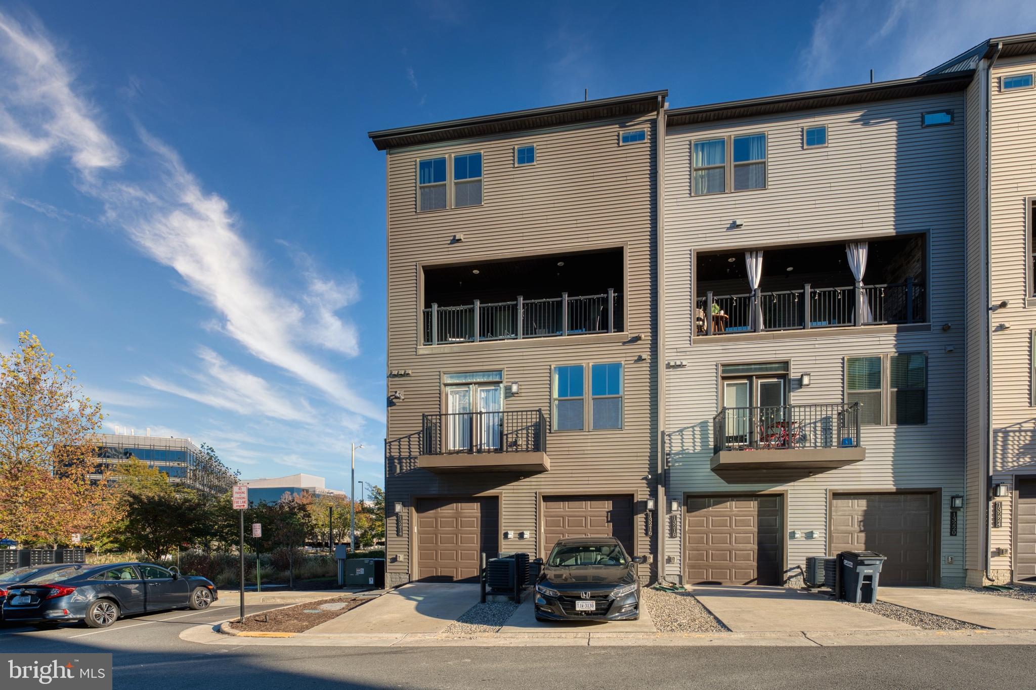 WATERVIEW AT WOODLAND PARK - Residential Lease