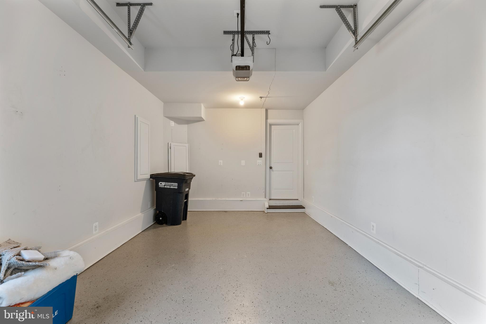 WATERVIEW AT WOODLAND PARK - Residential Lease