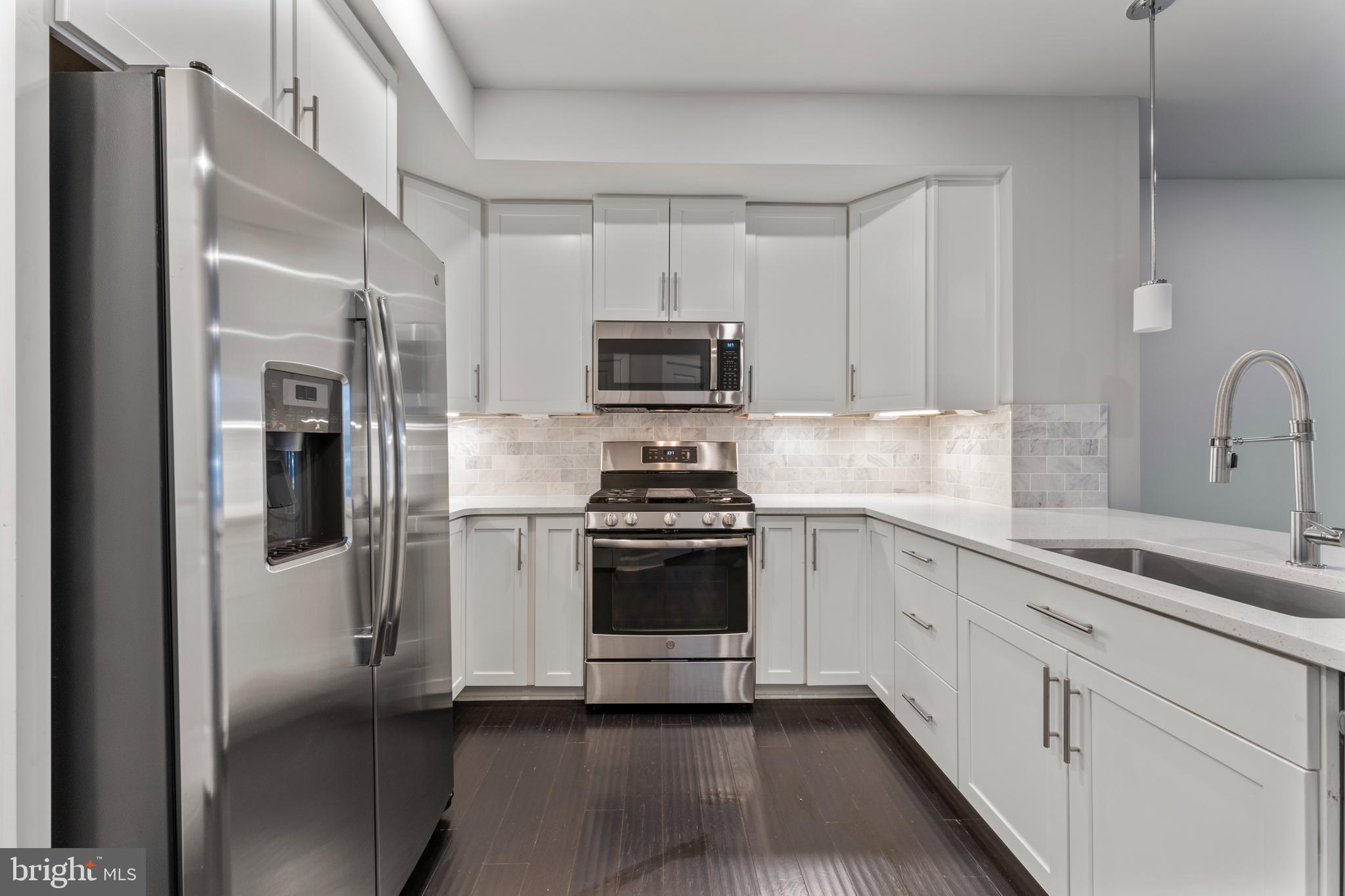 WATERVIEW AT WOODLAND PARK - Residential Lease