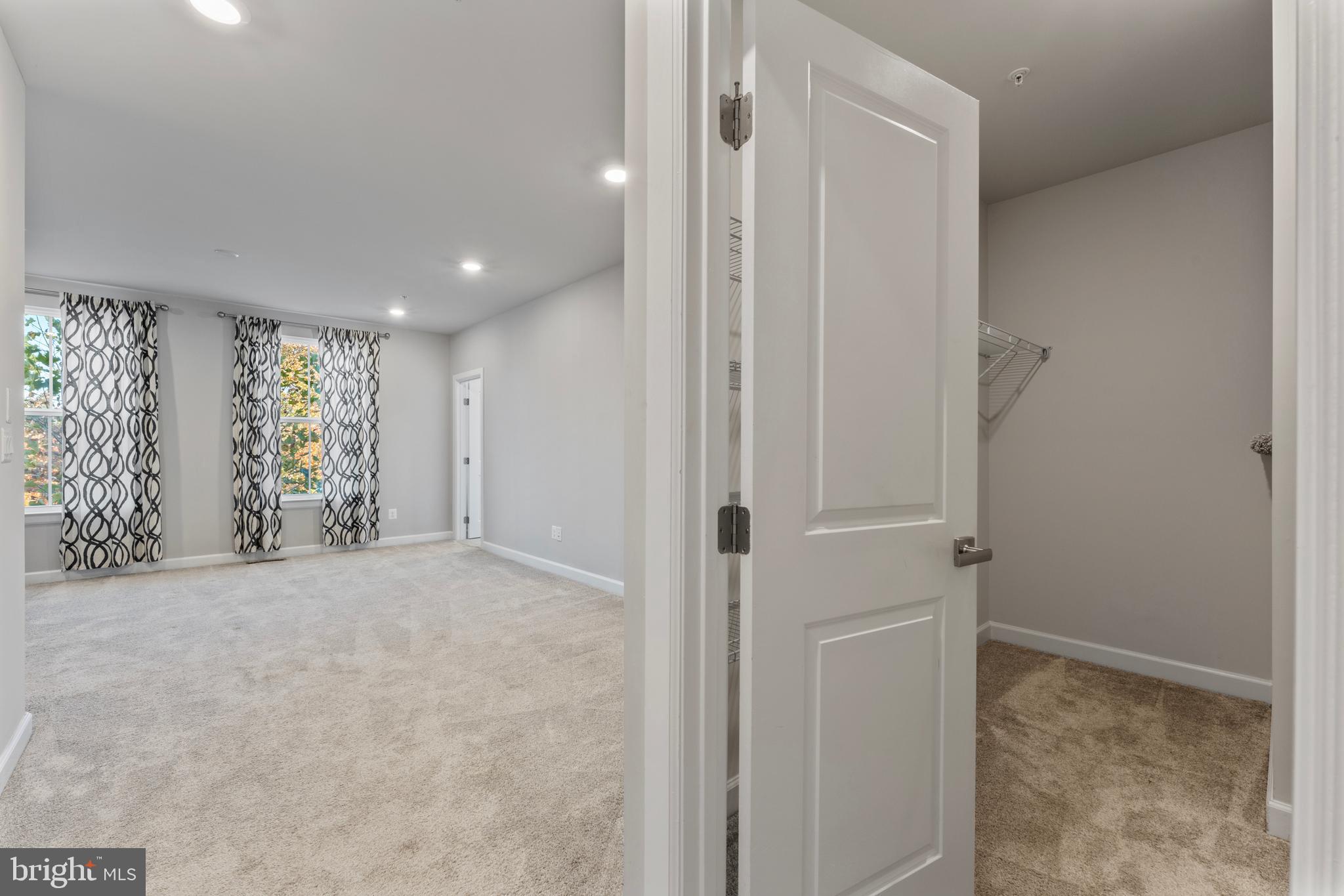 WATERVIEW AT WOODLAND PARK - Residential Lease