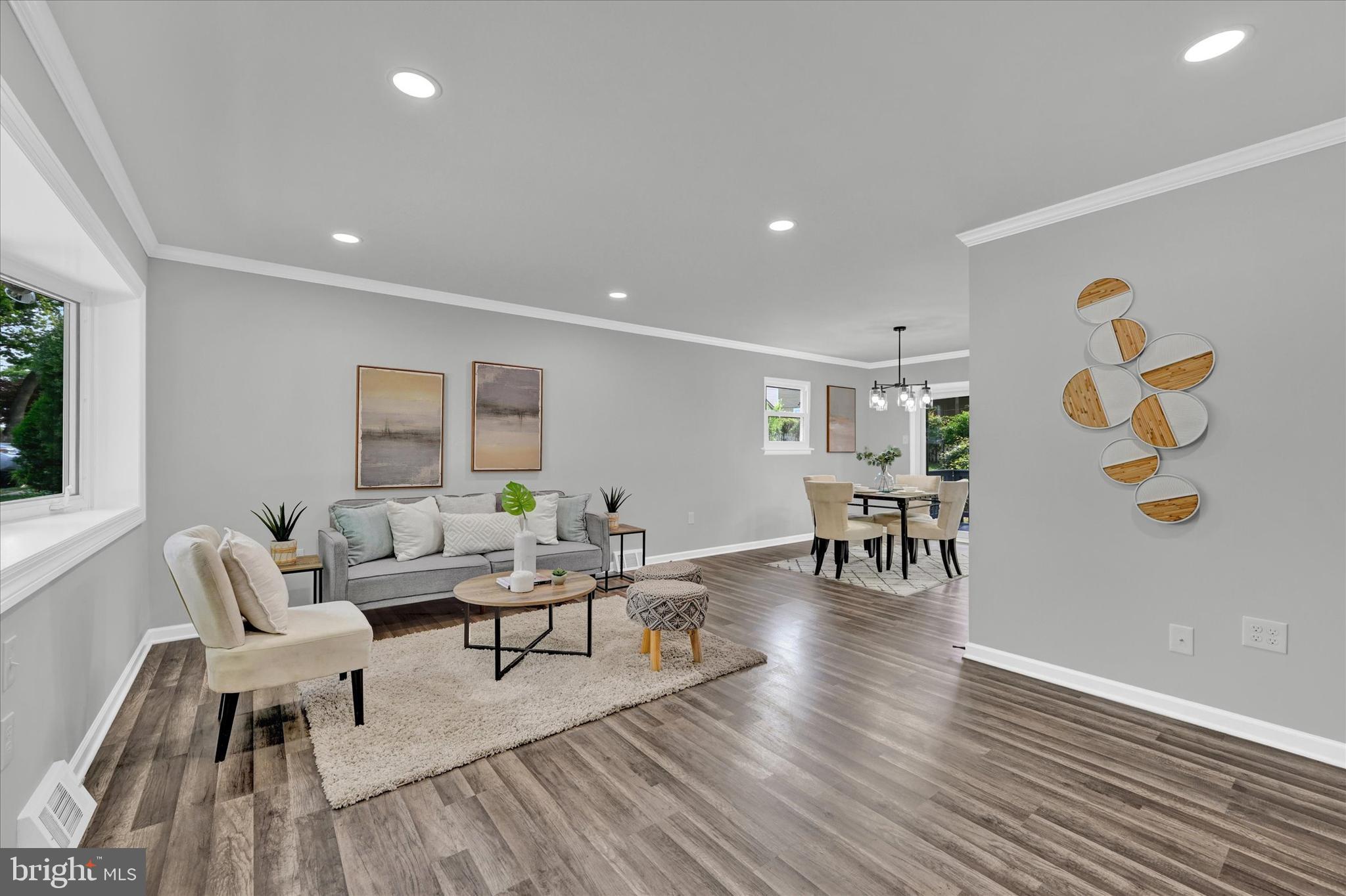 SUBURBIA - Residential