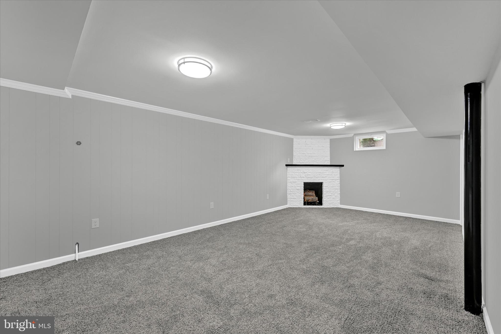 SUBURBIA - Residential