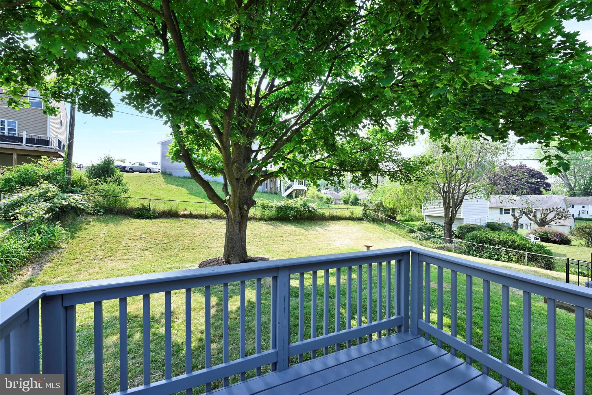 SUBURBIA - Residential