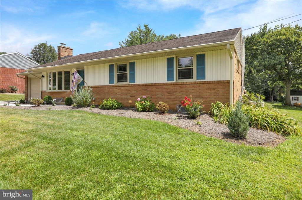 Photo of 356 Landis Avenue, MILLERSVILLE, PA 17551 (MLS # PALA2073996)