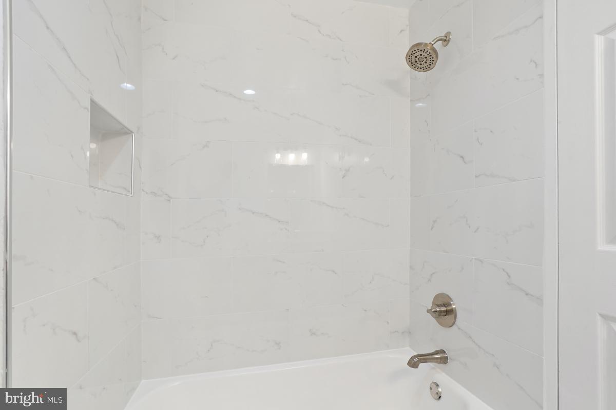 PARK SUTTON CODM - Residential