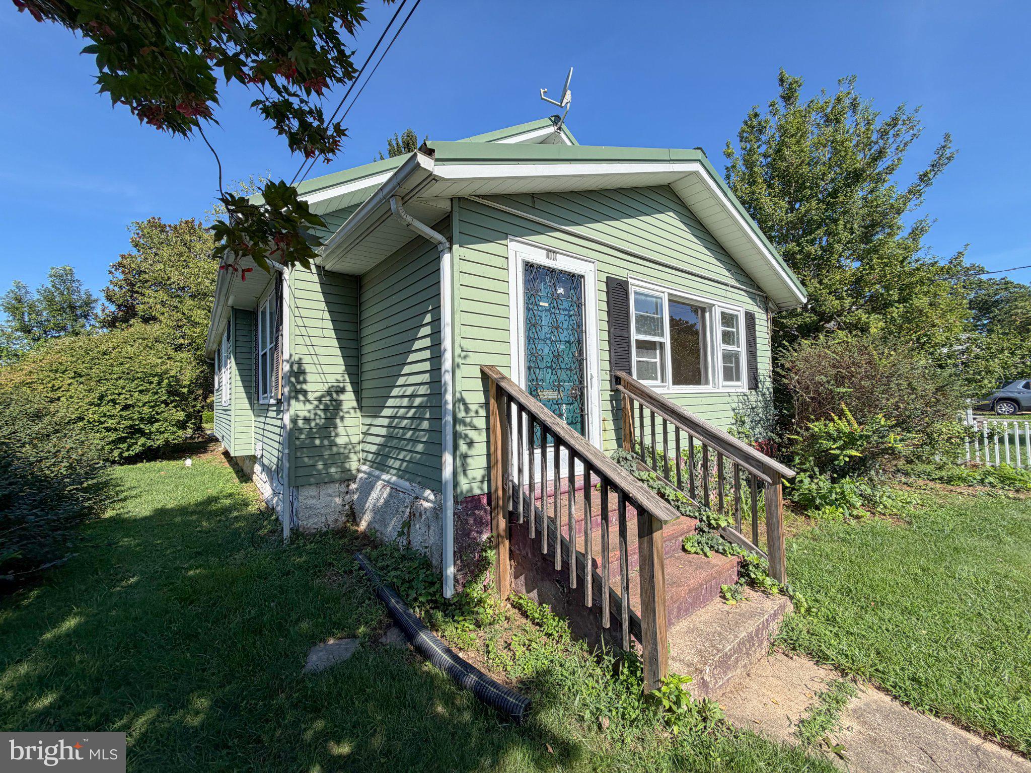 1100 PROSPECT AVENUE