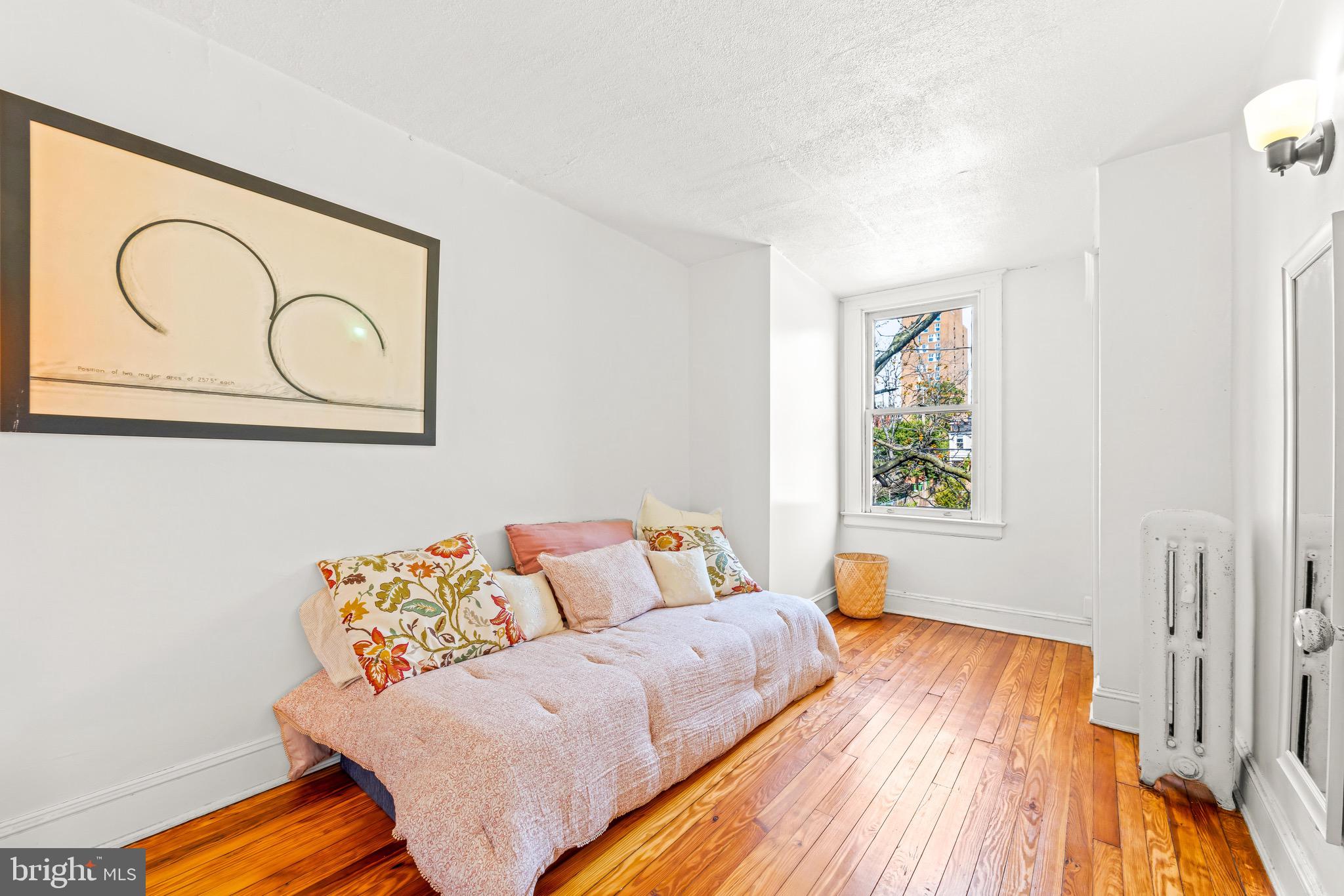 CHARLES VILLAGE - Residential