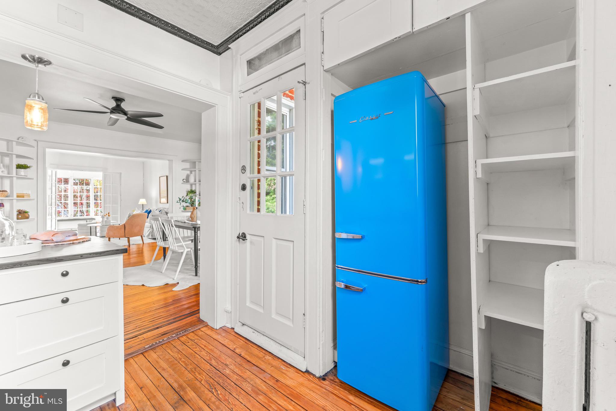 CHARLES VILLAGE - Residential