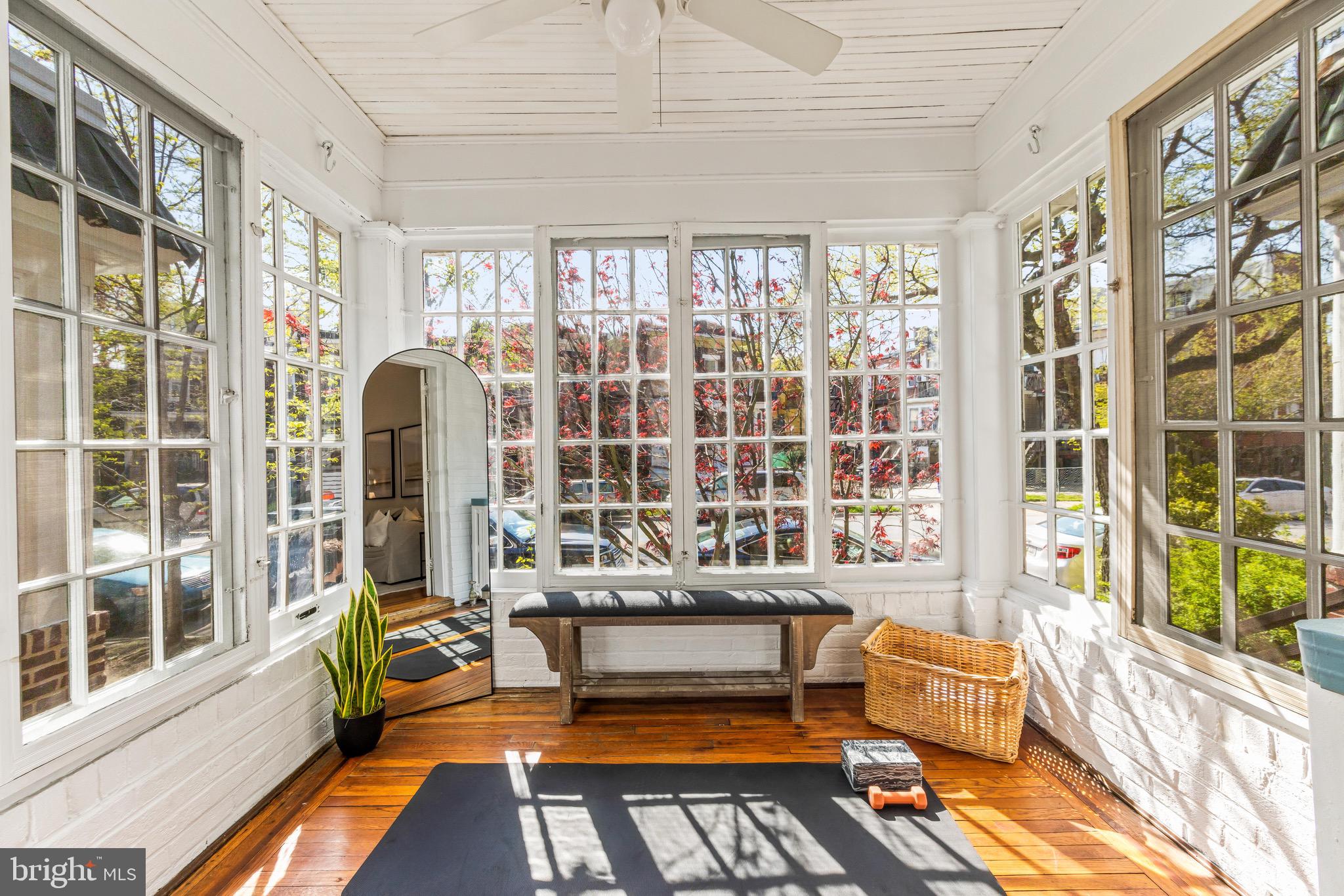 CHARLES VILLAGE - Residential