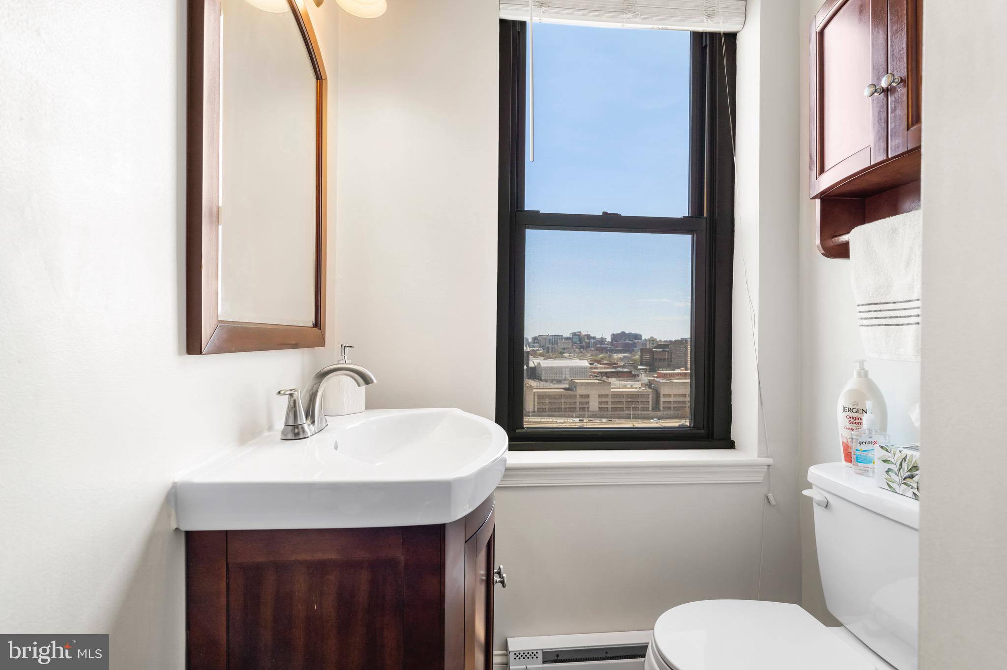 MOUNT VERNON PLACE HISTORIC DISTRICT - Residential