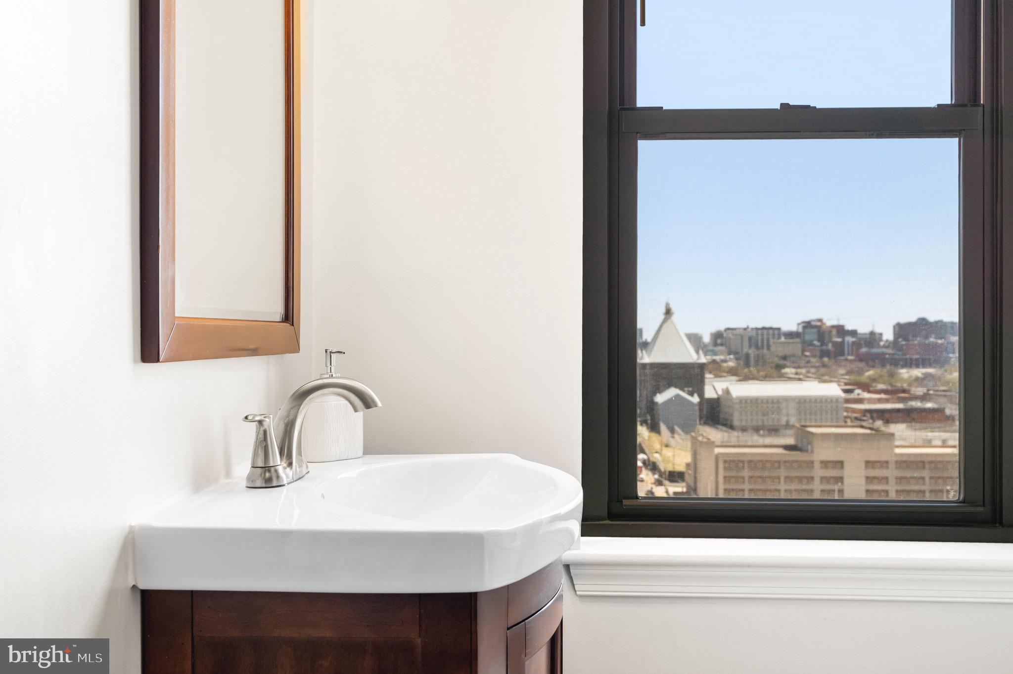 MOUNT VERNON PLACE HISTORIC DISTRICT - Residential