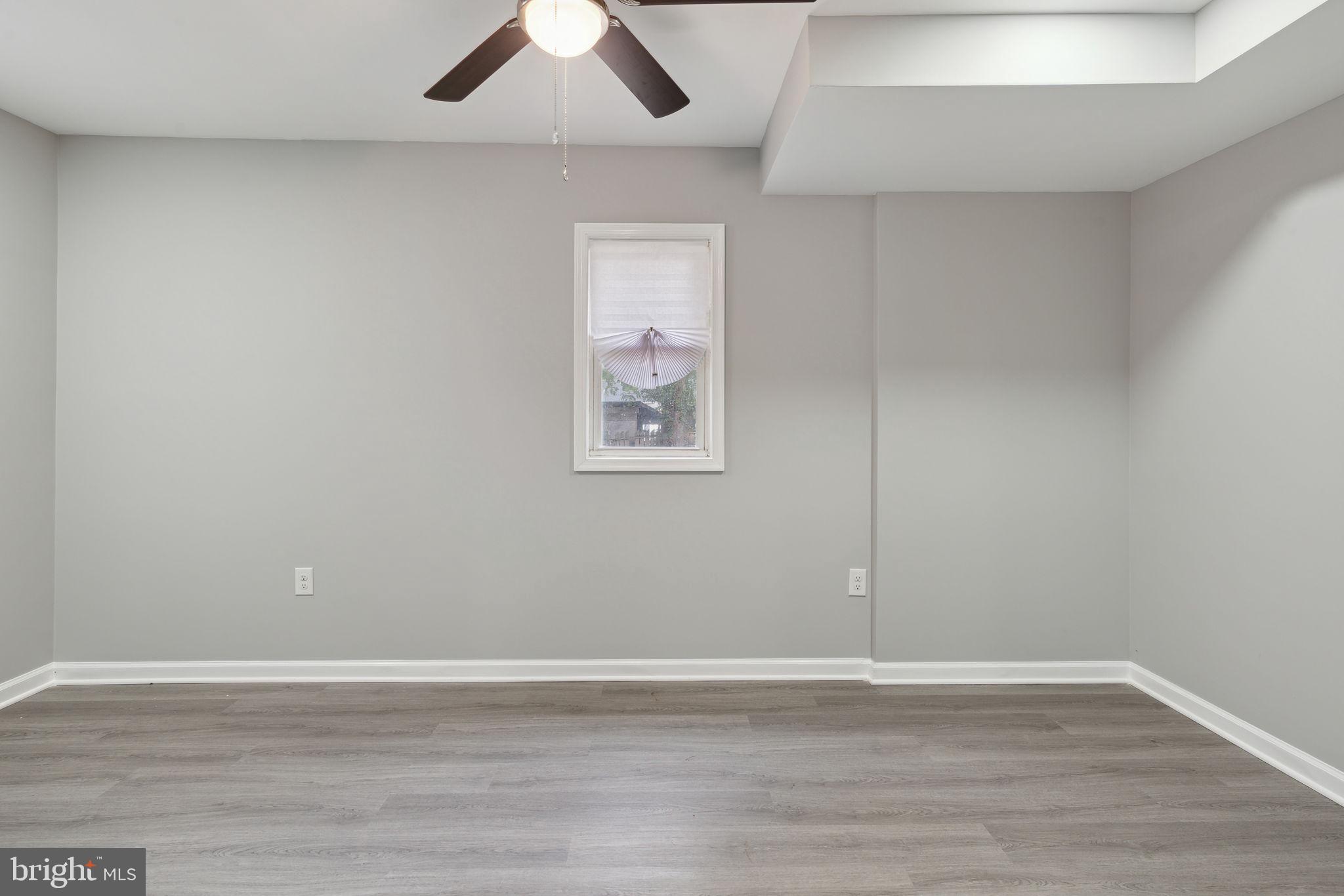 WEST LANHAM HILLS - Residential